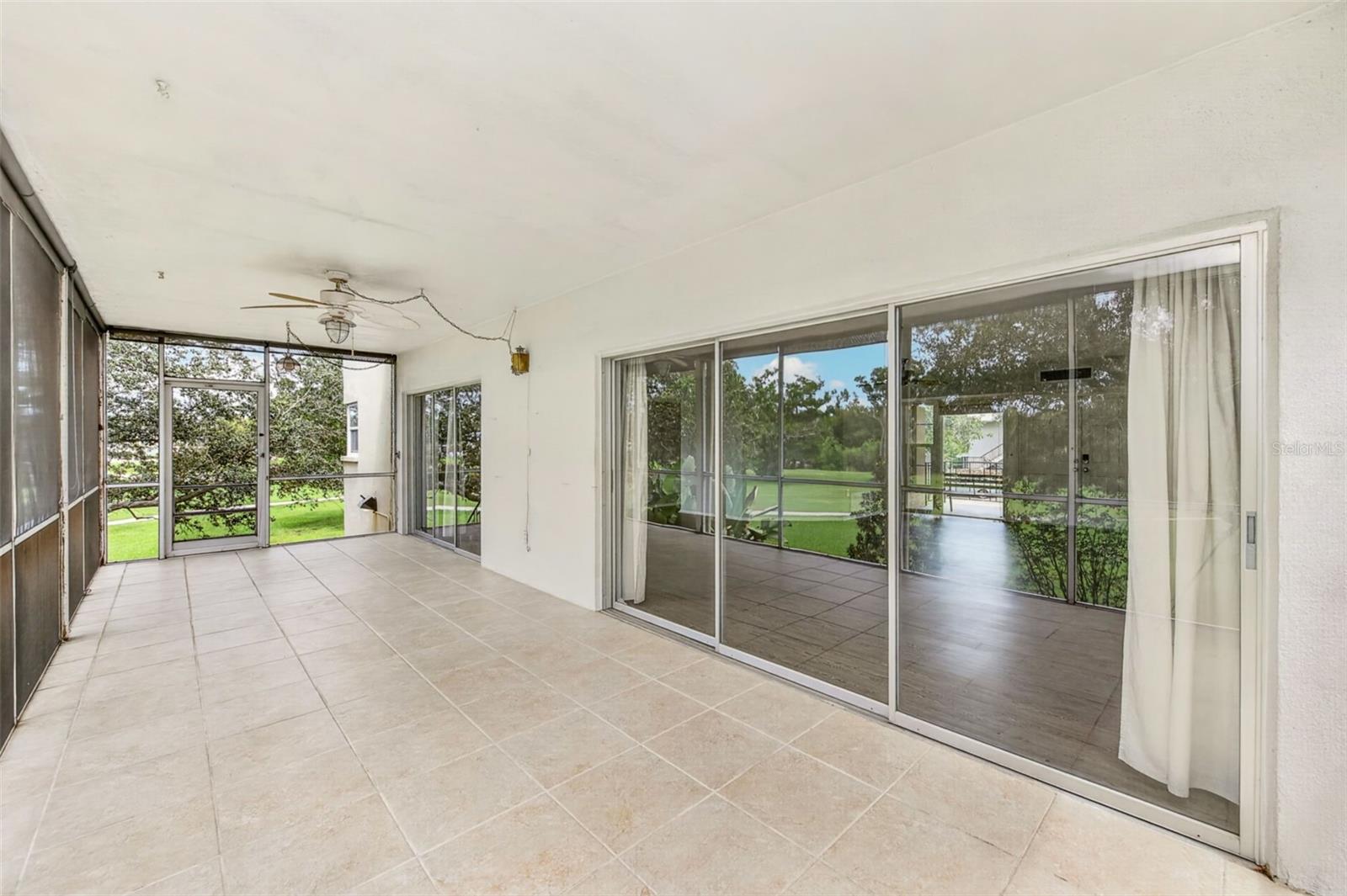 25 COUNTRY CLUB DR — photo 17