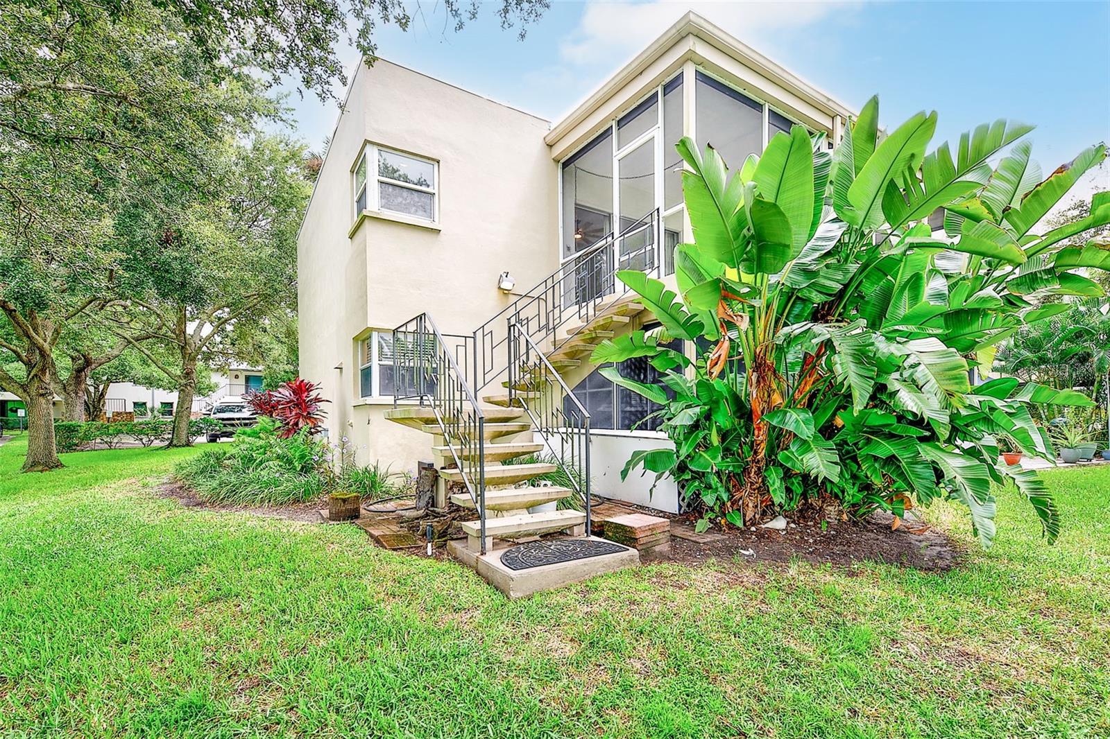 25 COUNTRY CLUB DR — photo 32