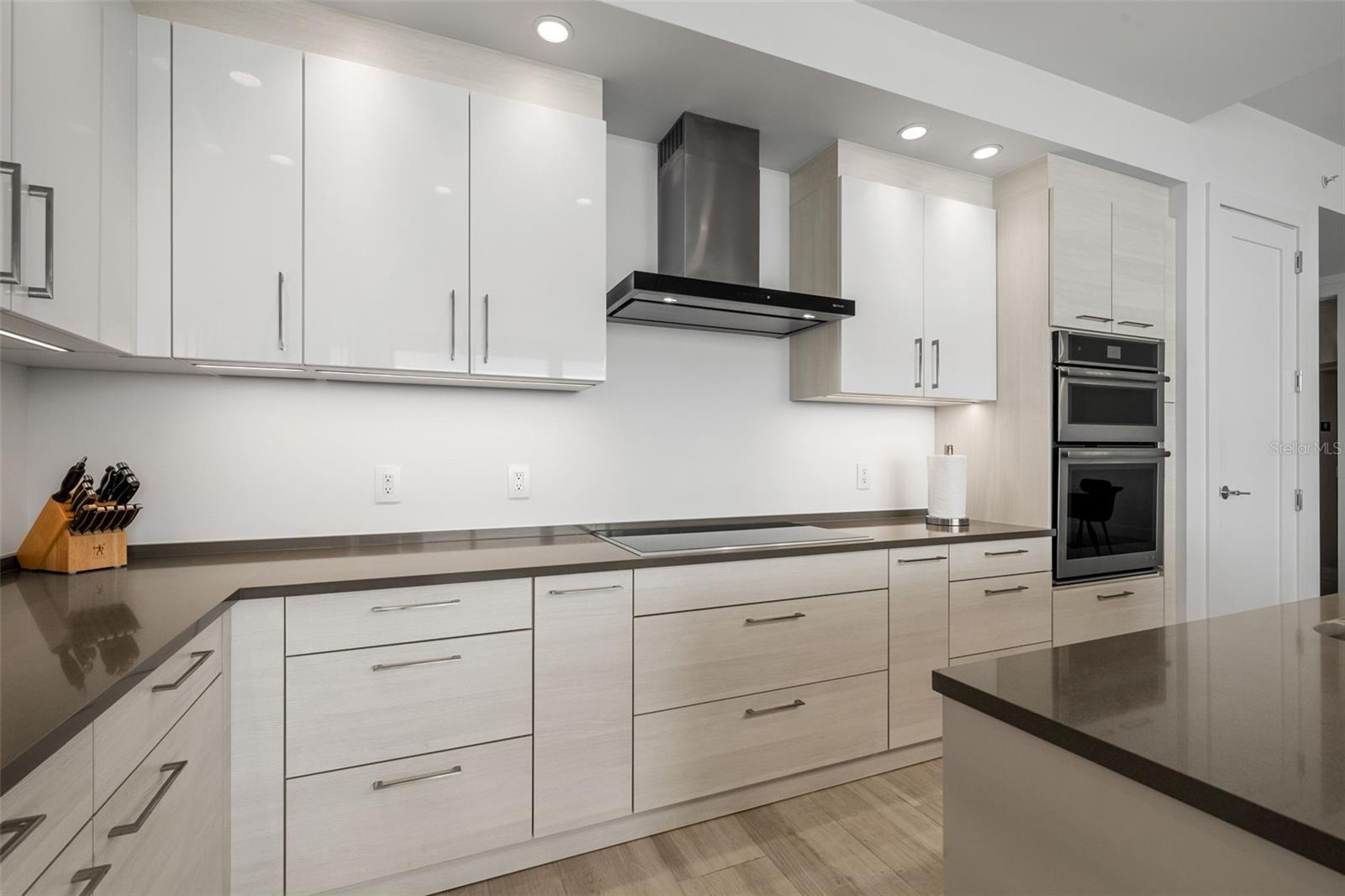 1155 N GULFSTREAM AVE #802 — photo 9