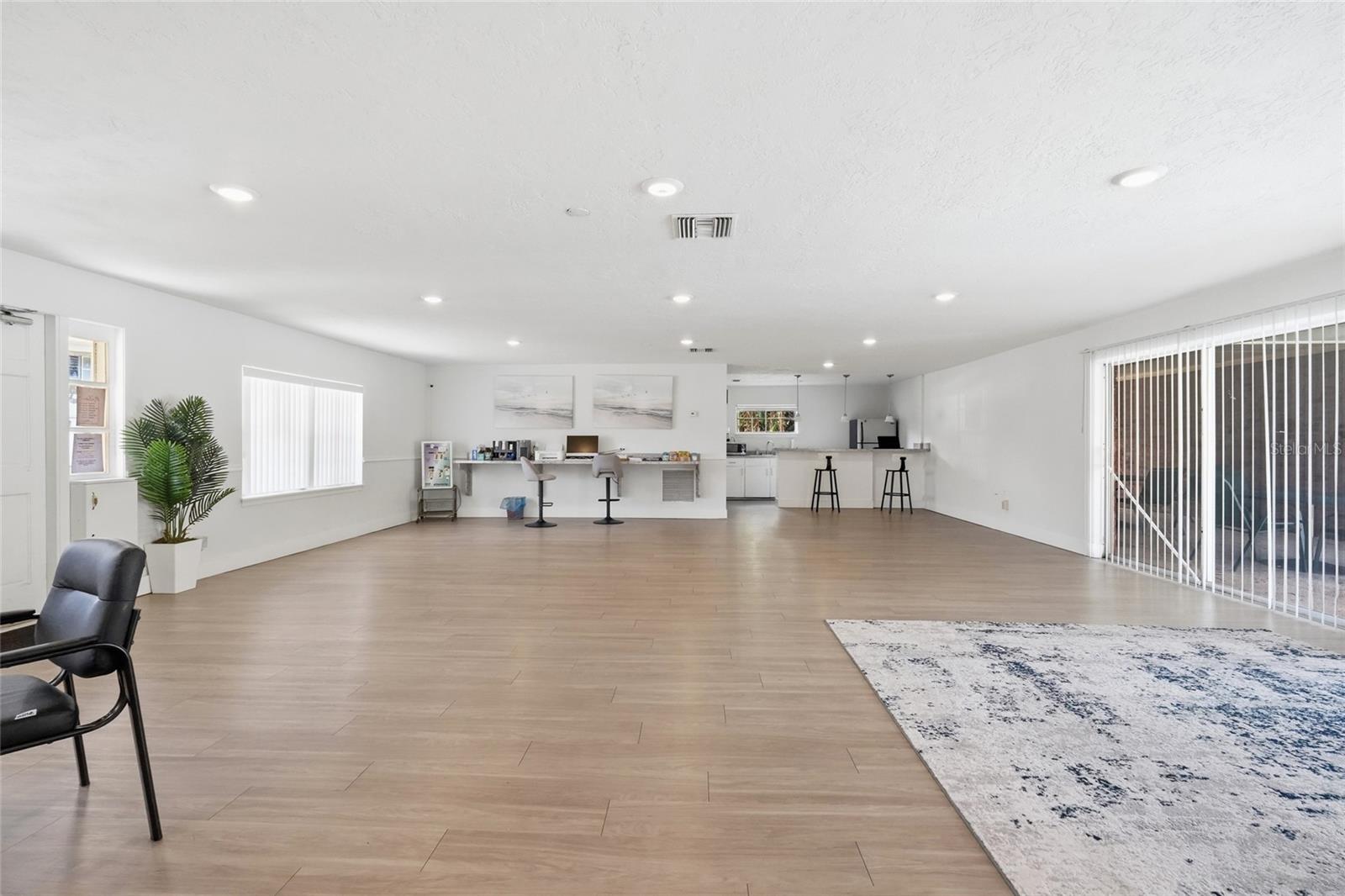 4507 9TH ST W #I8 — photo 56