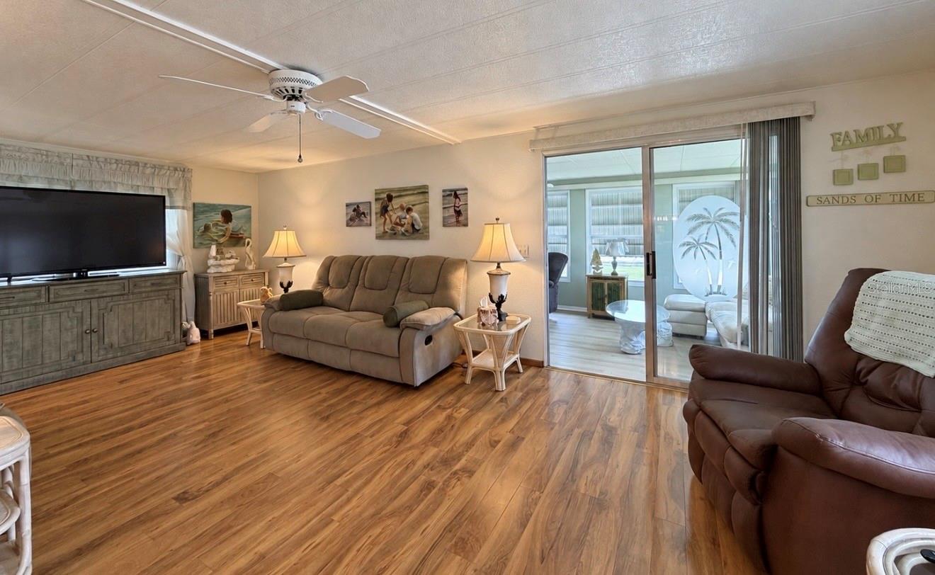 1100 BELCHER RD S #535 — photo 9