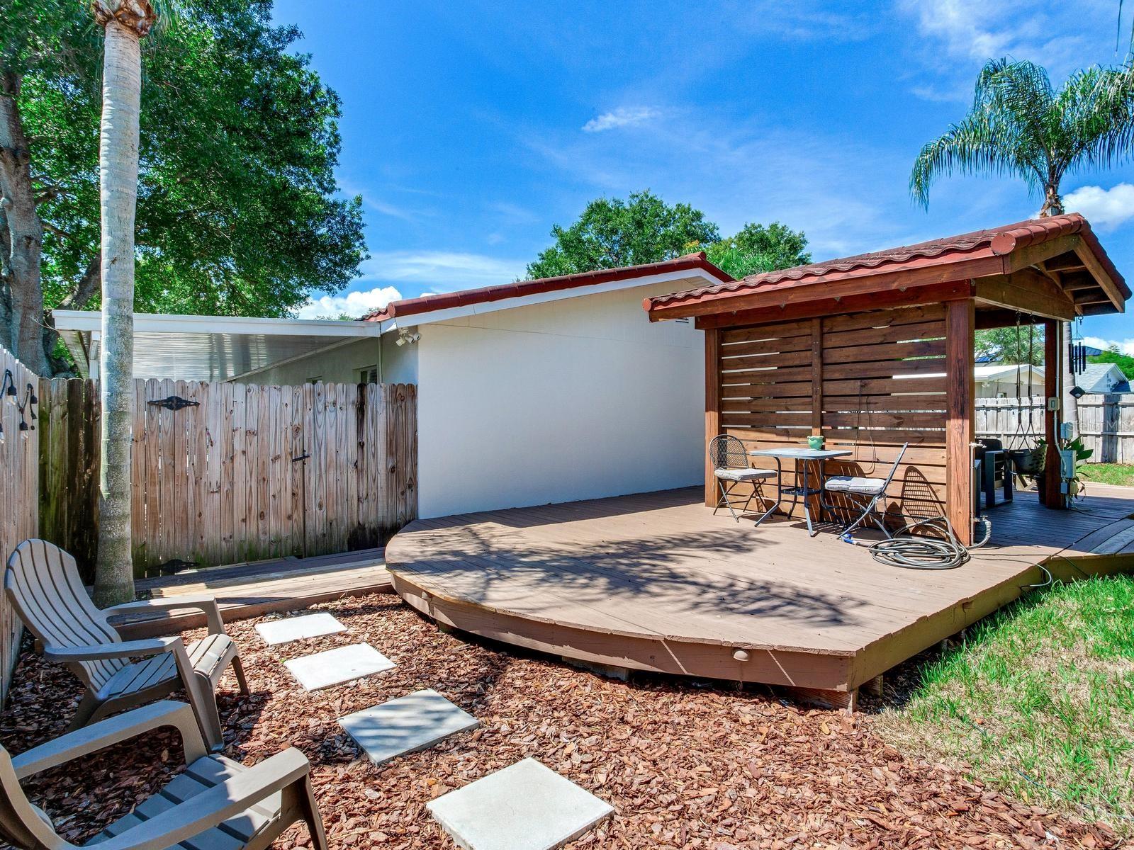 2911 W WINTHROP RD — photo 33