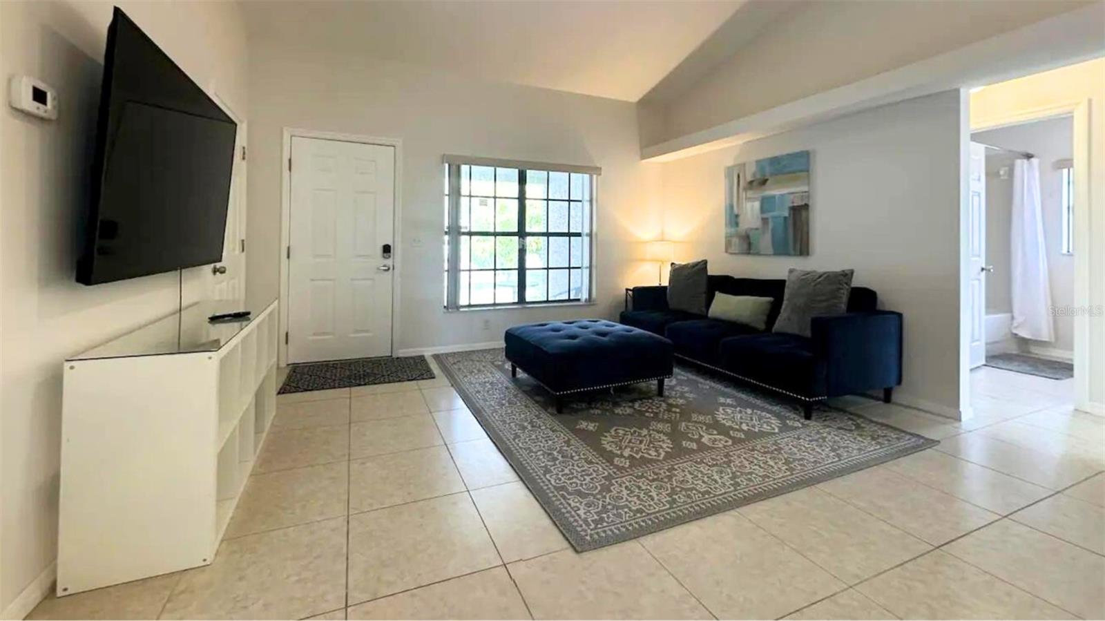 13248 HELM ST — photo 7