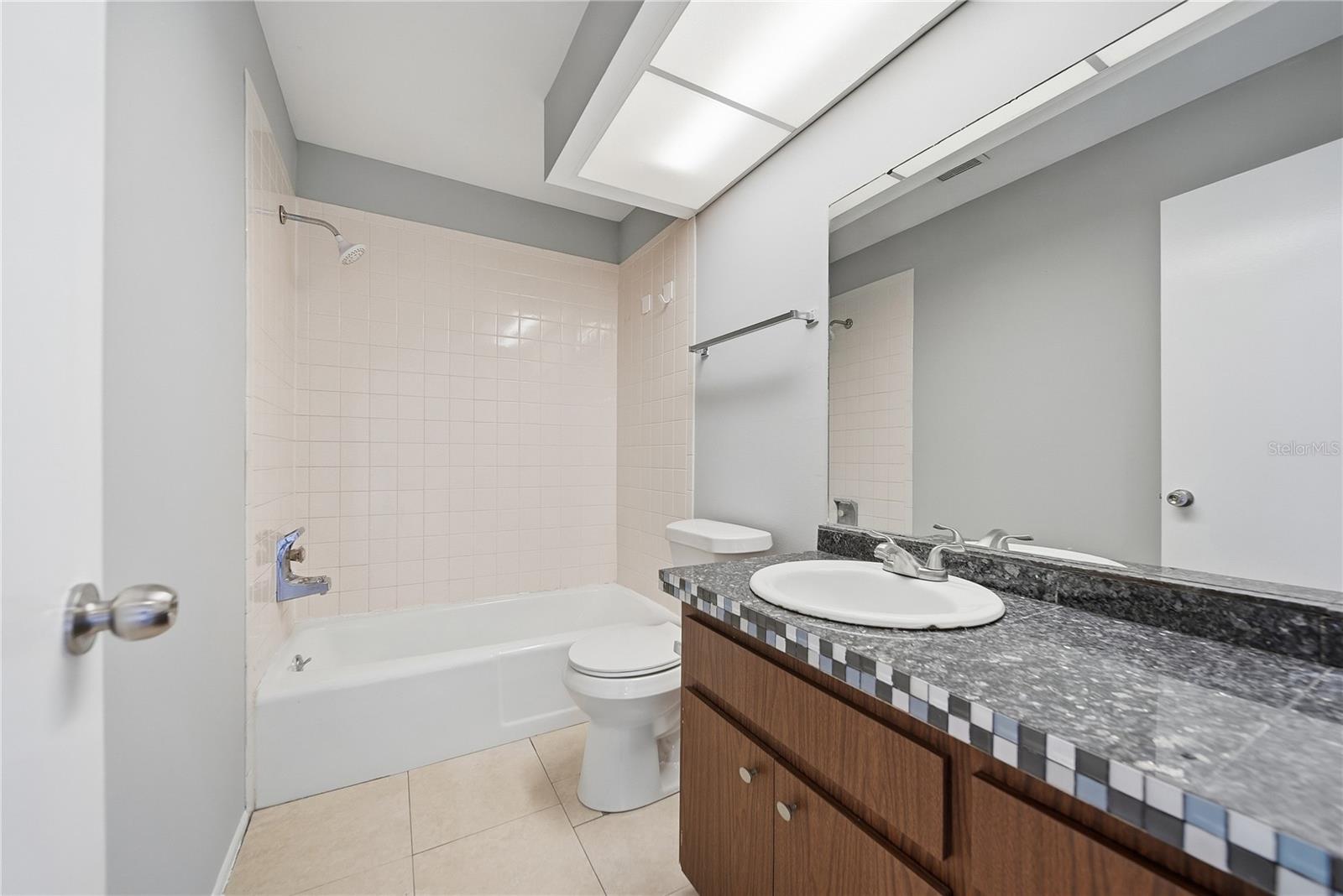 912 BYRON LN #5C — photo 20