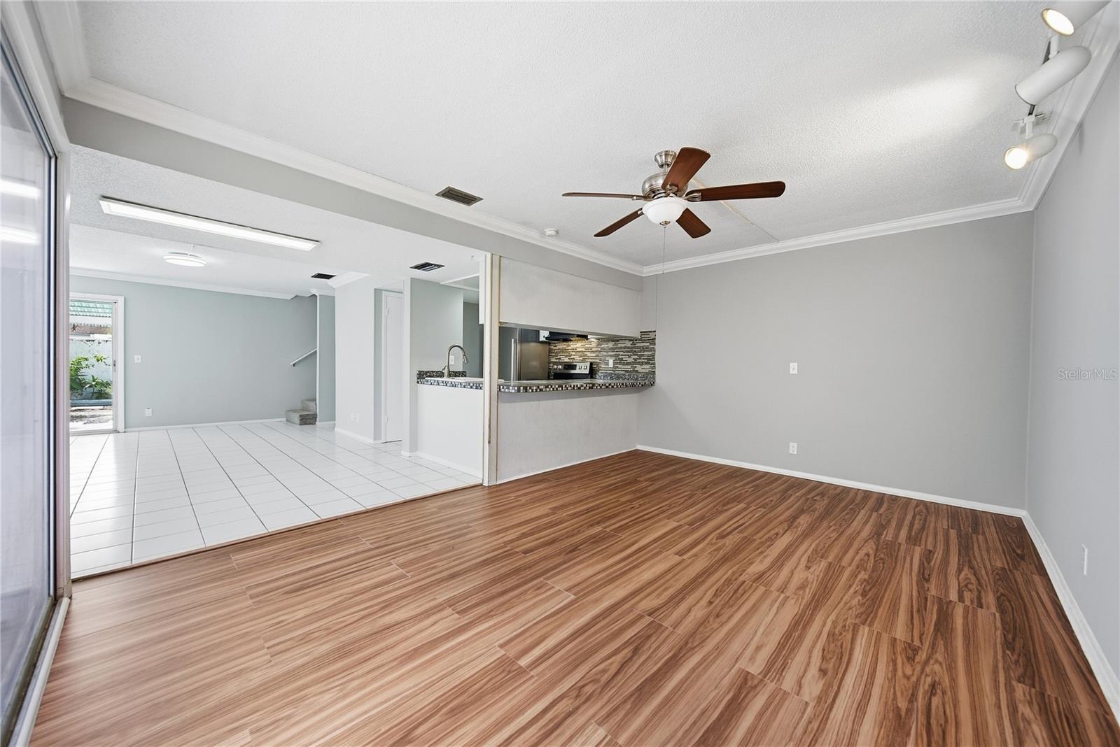 912 BYRON LN #5C — photo 14