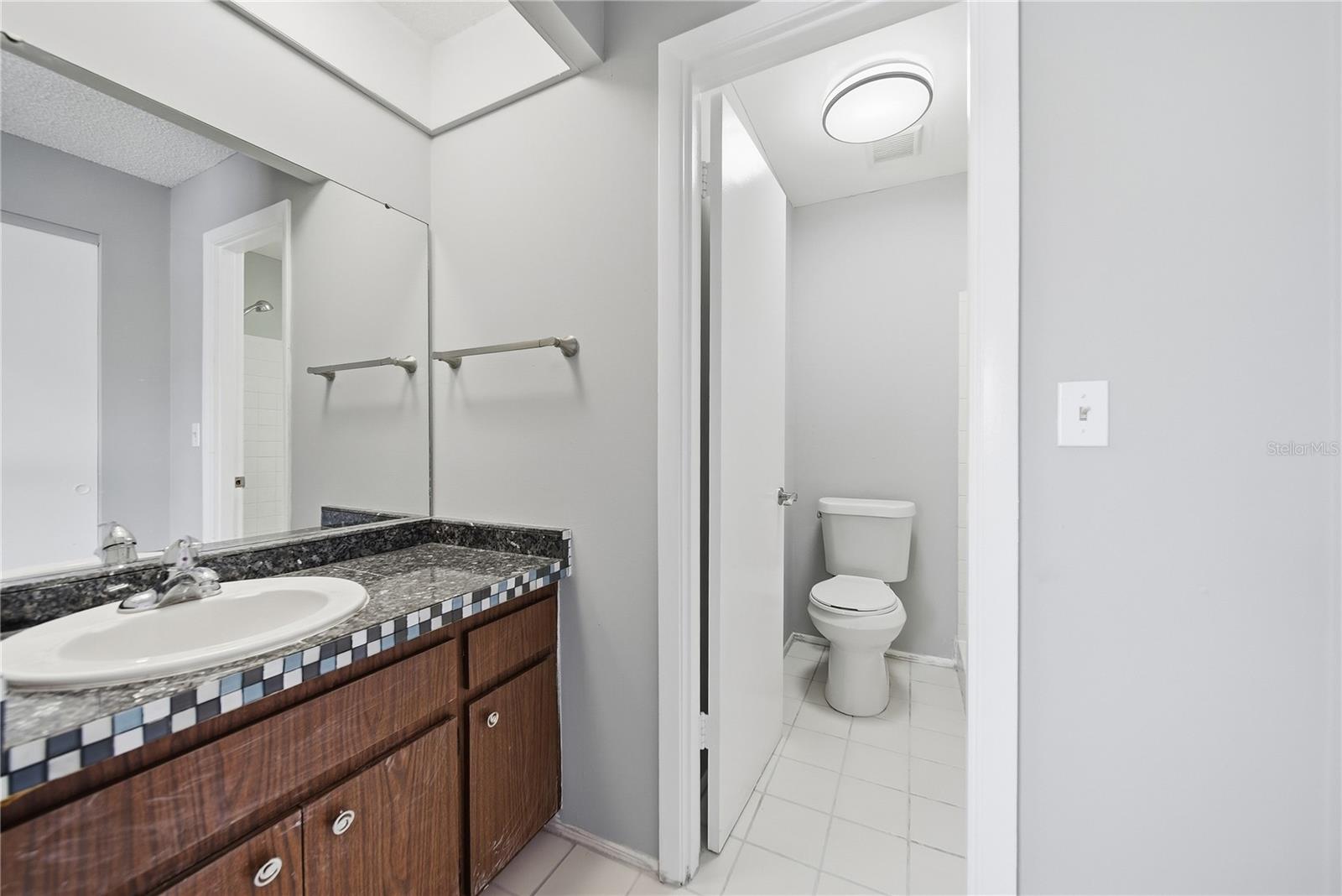 912 BYRON LN #5C — photo 25