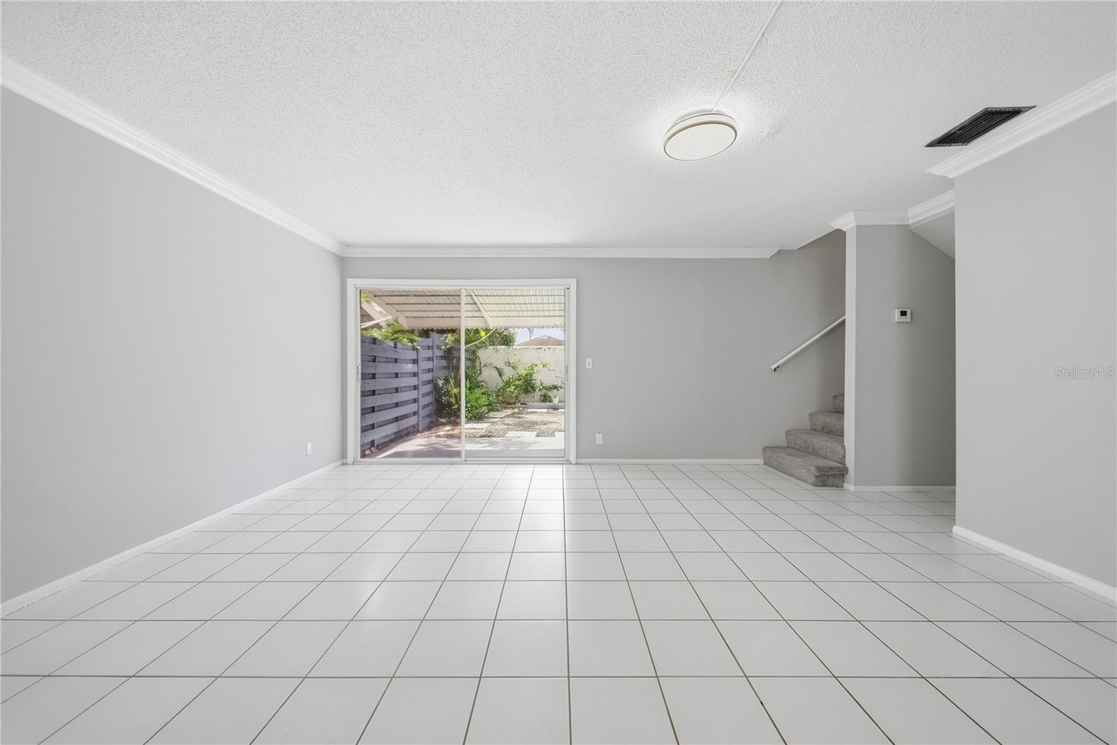 912 BYRON LN #5C — photo 7