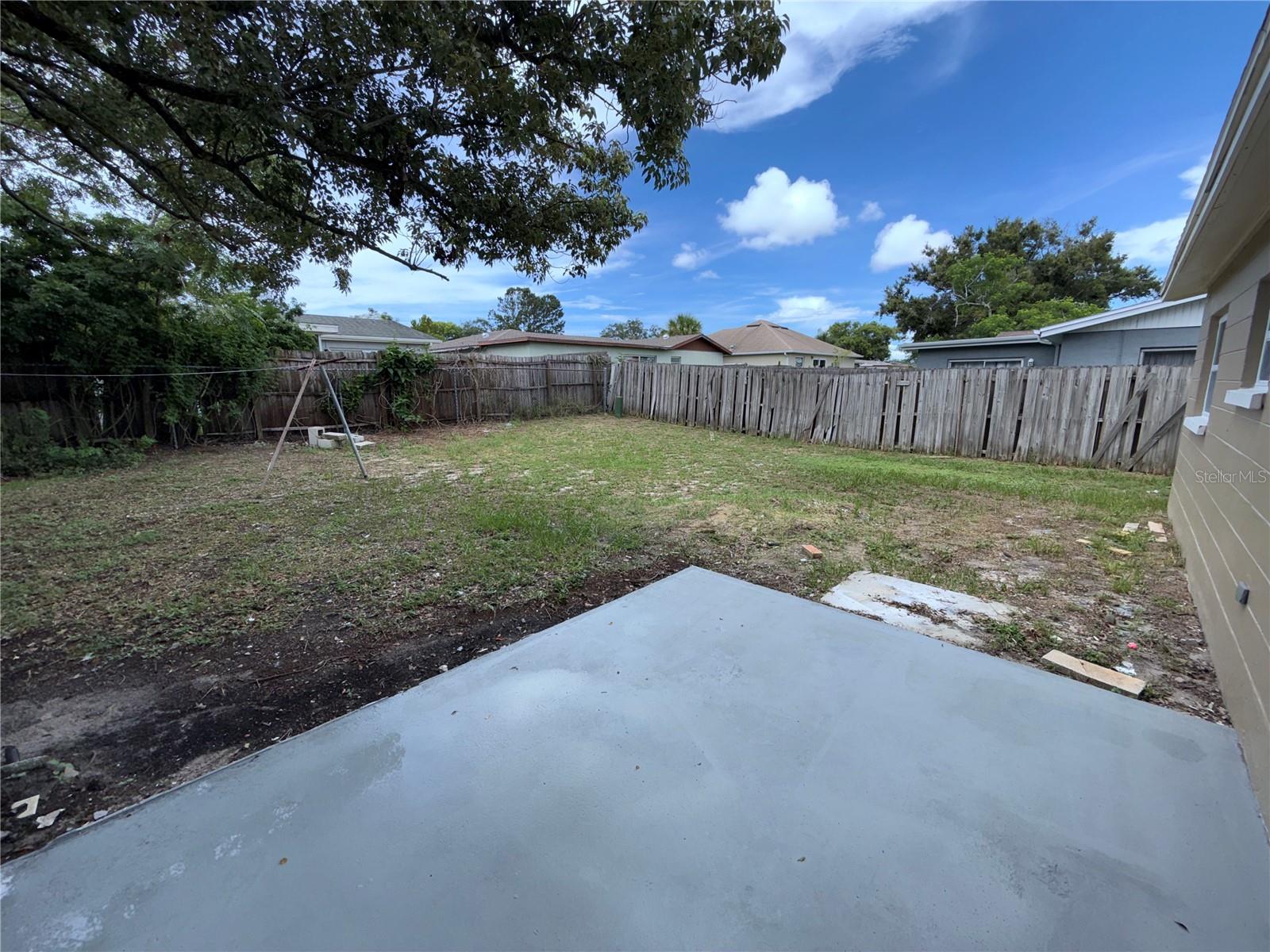 9637 MARLINTON LN — photo 23