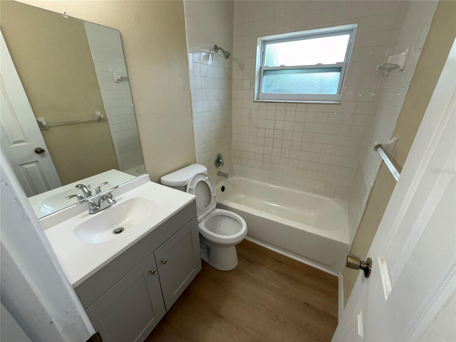 9637 MARLINTON LN — photo 7