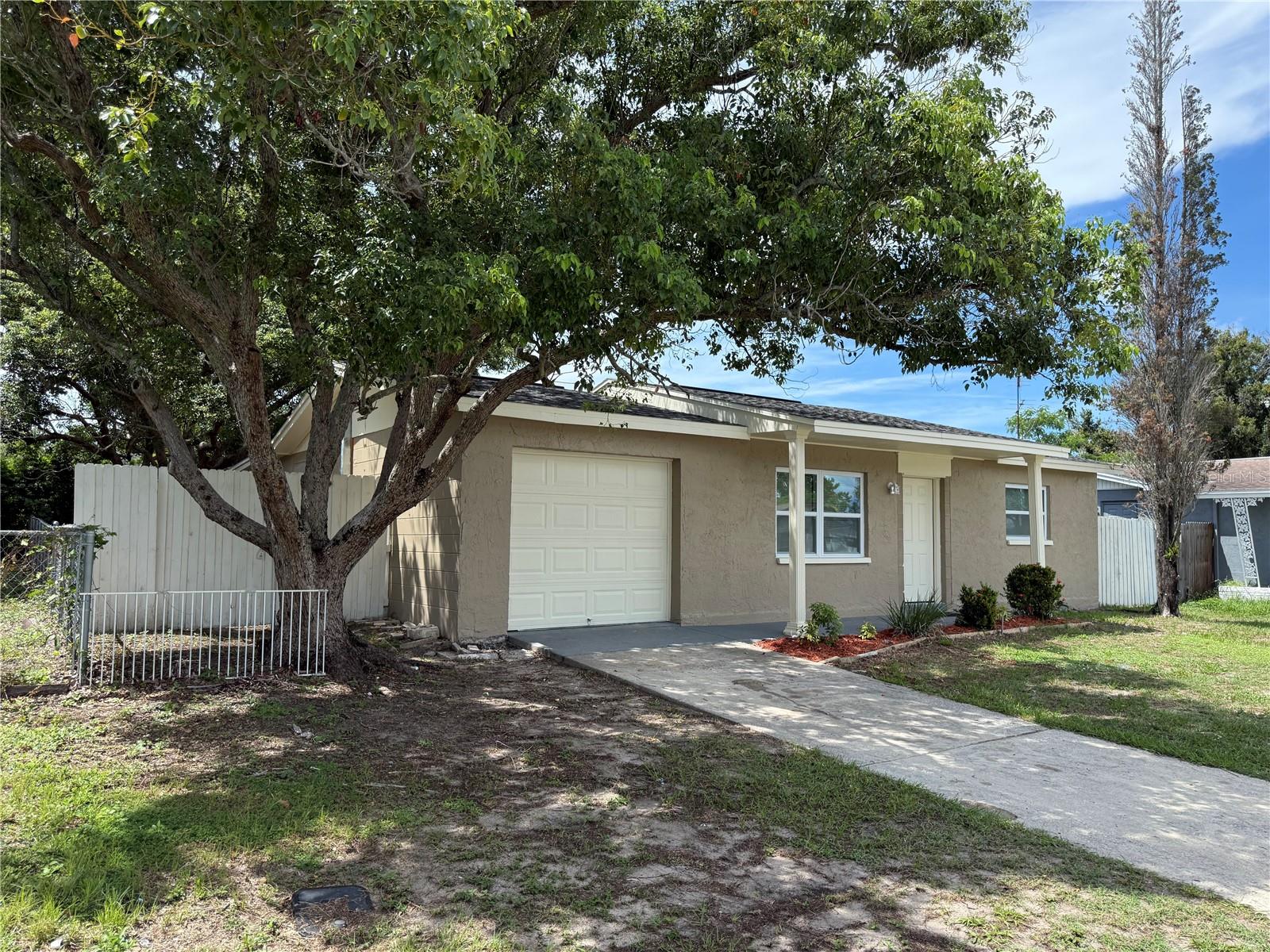 9637 MARLINTON LN — photo 29