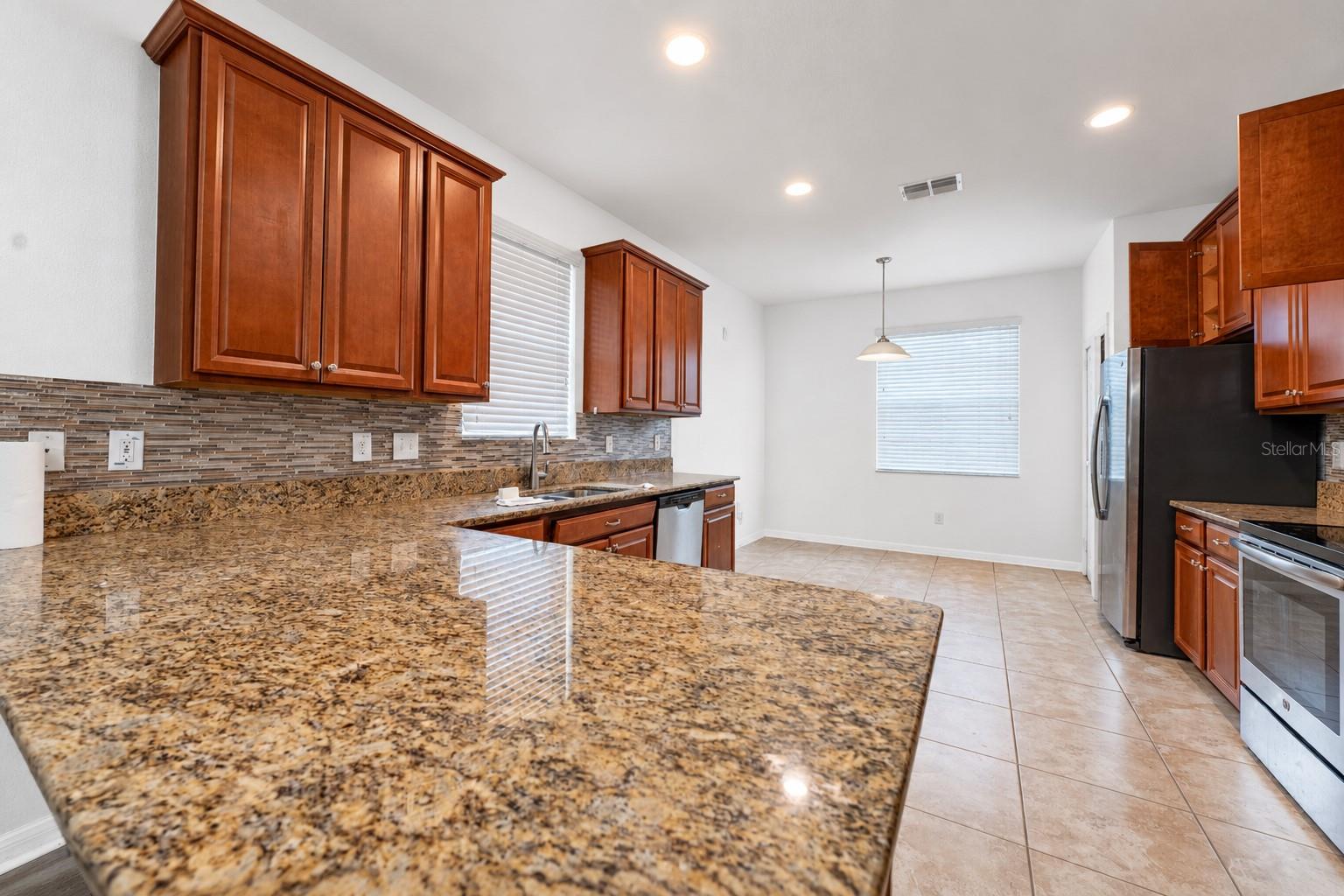 16716 MYRTLE SAND DR — photo 17