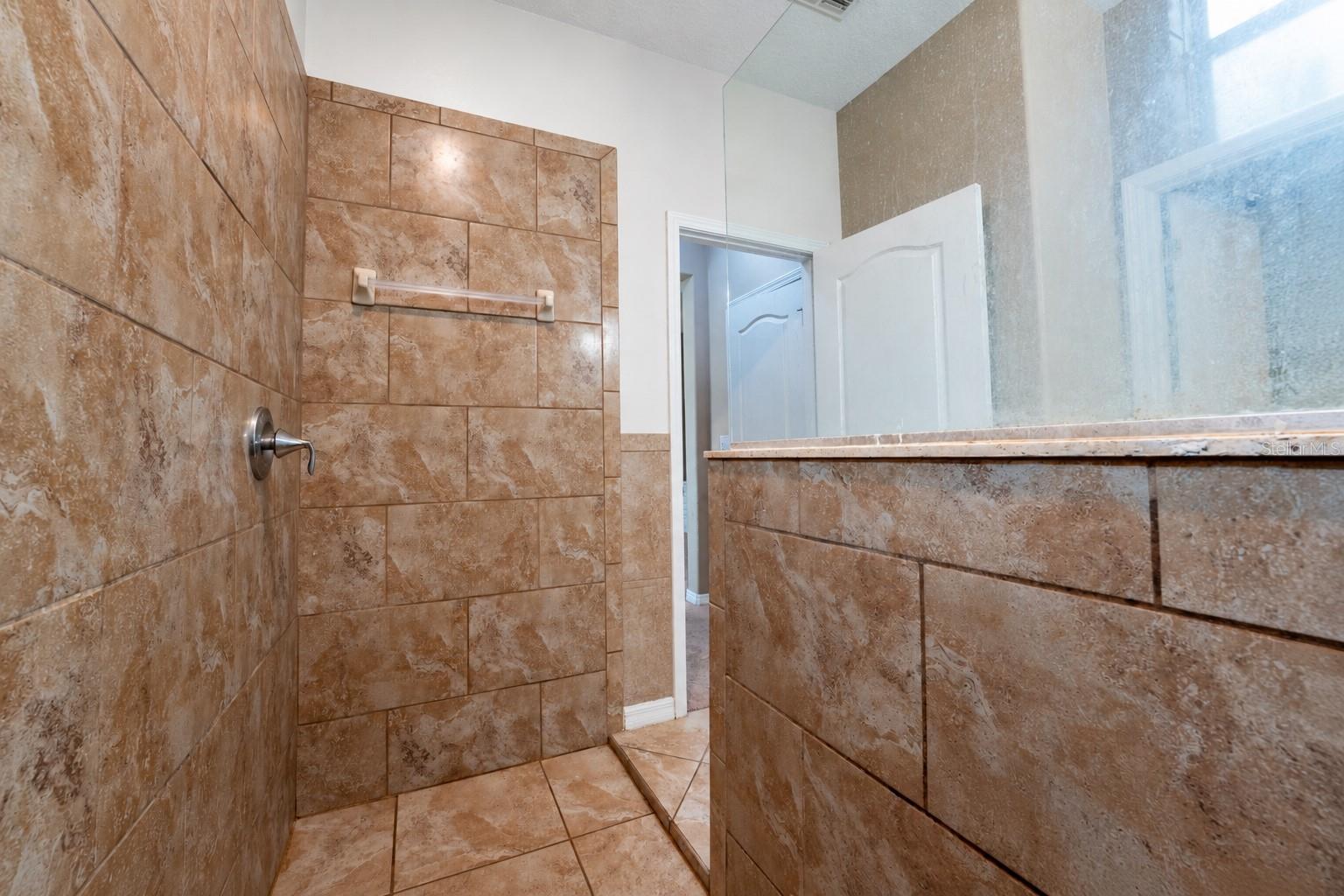 16716 MYRTLE SAND DR — photo 37
