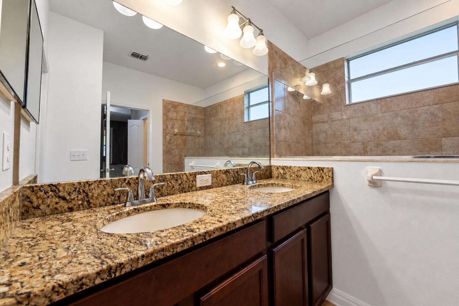 16716 MYRTLE SAND DR — photo 30