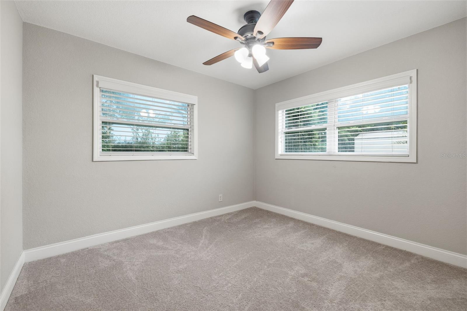 11714 N ROME AVE — photo 37