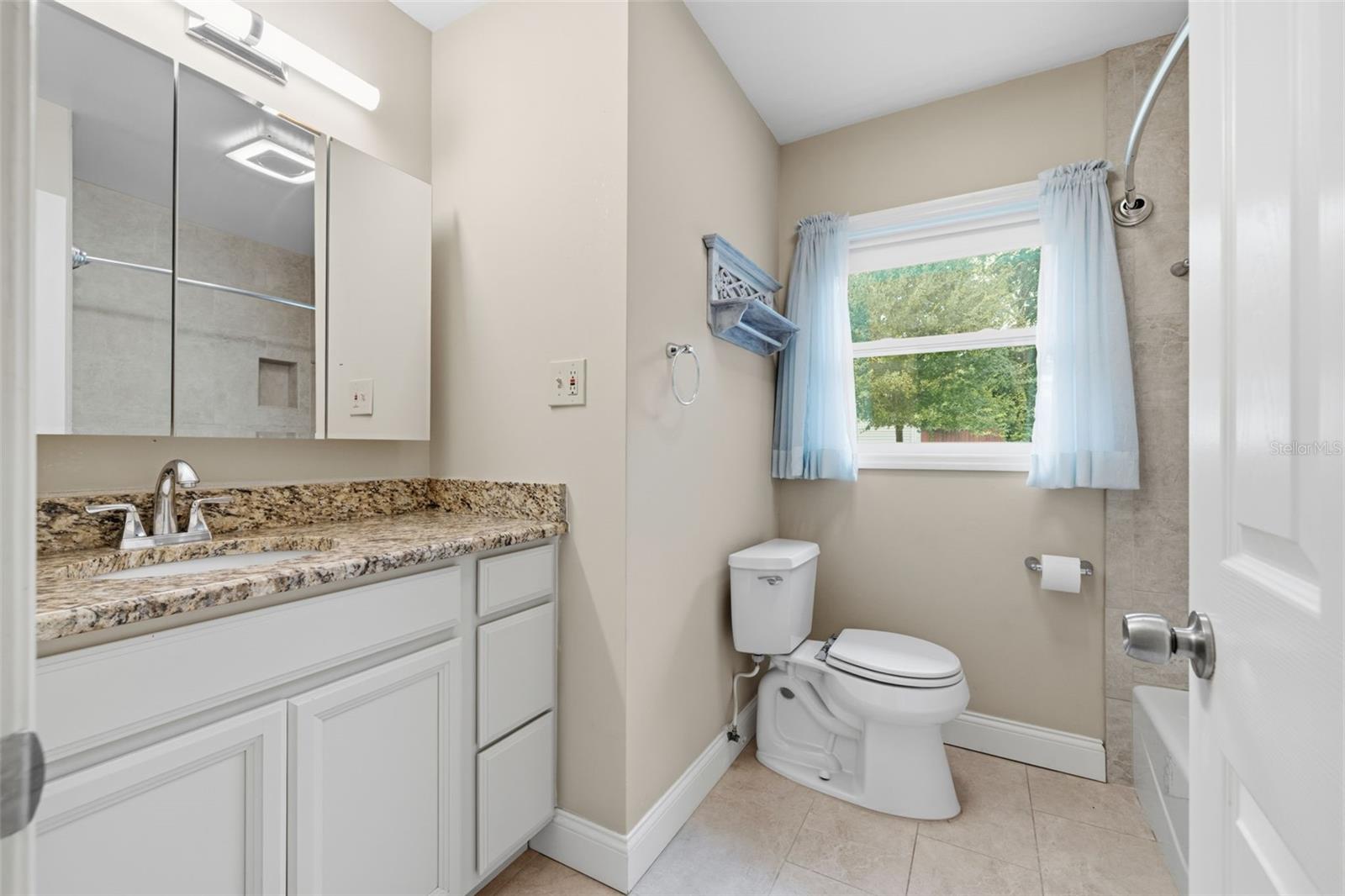 11714 N ROME AVE — photo 38