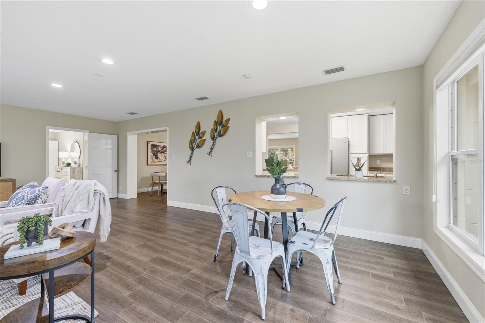 11714 N ROME AVE — photo 27