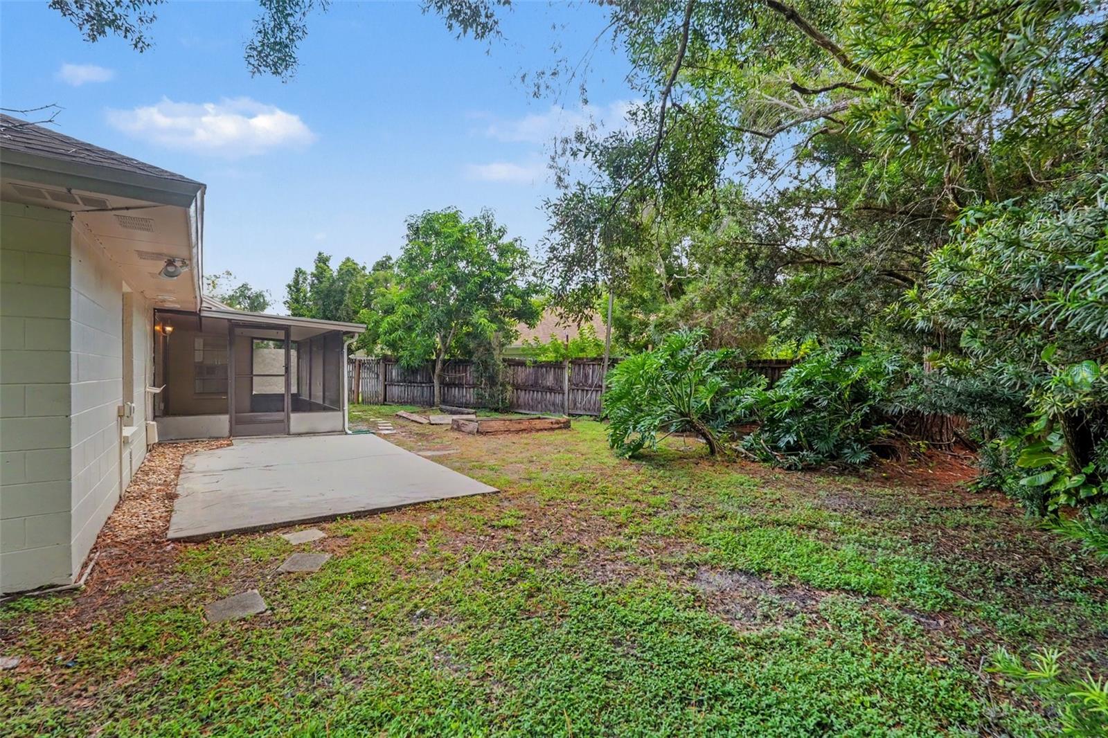 5953 BIRCHWOOD DR — photo 17