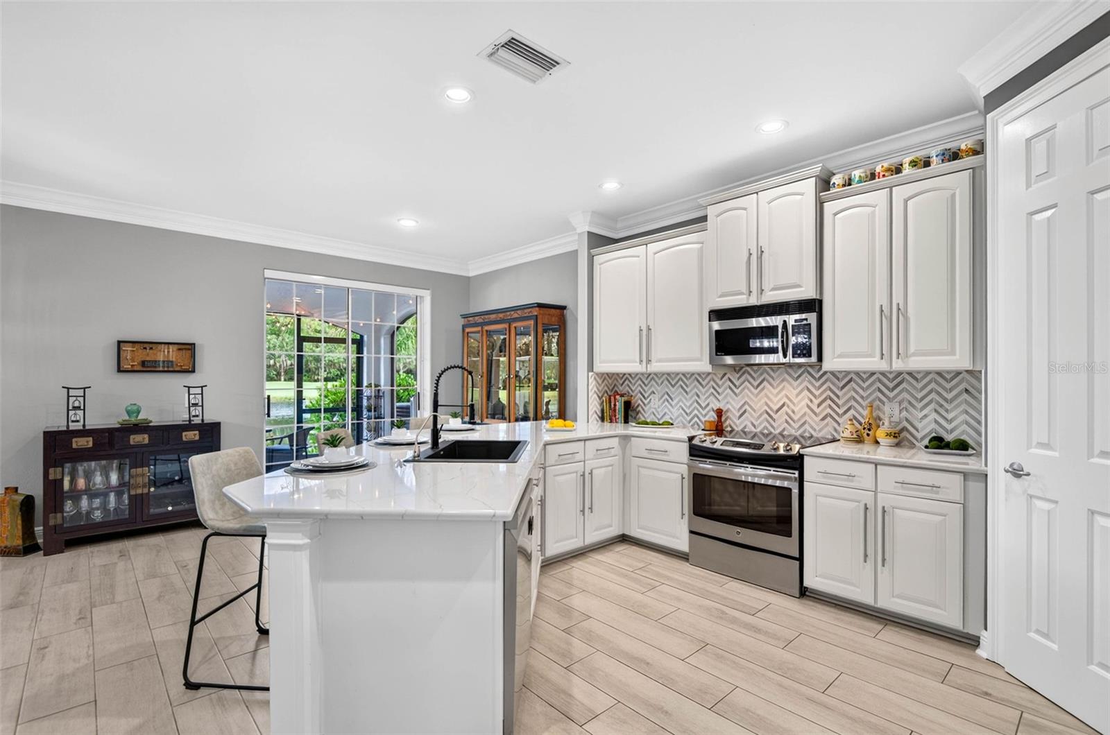 10324 SAVILLE ROWE LN — photo 10