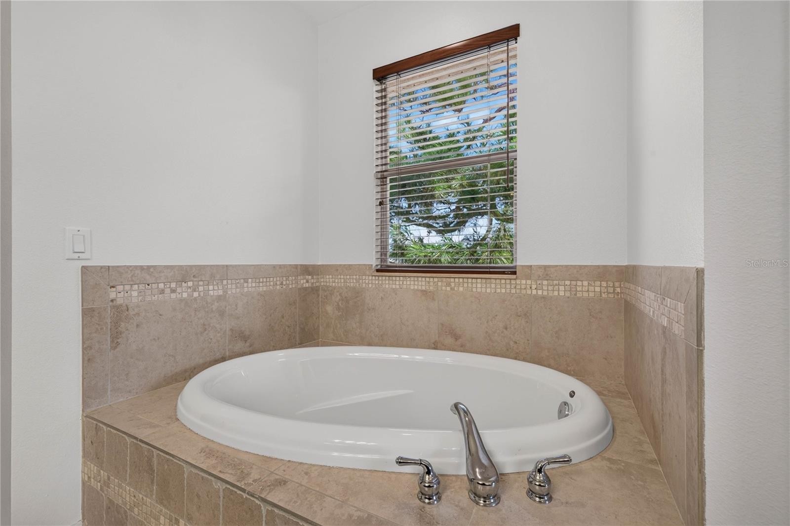 1766 BAYOU GRANDE BLVD NE — photo 31