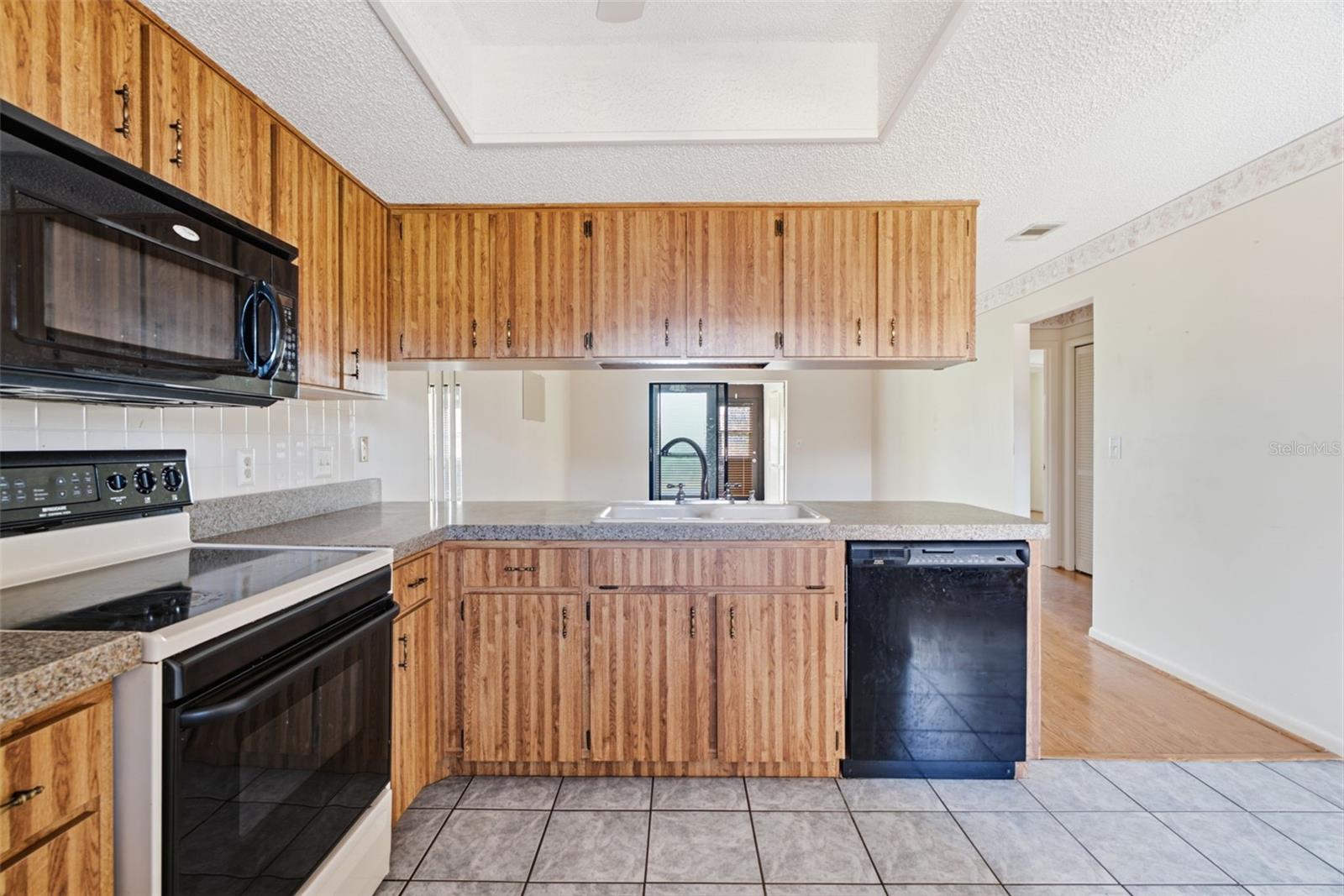 38243 IRONWOOD PL — photo 8