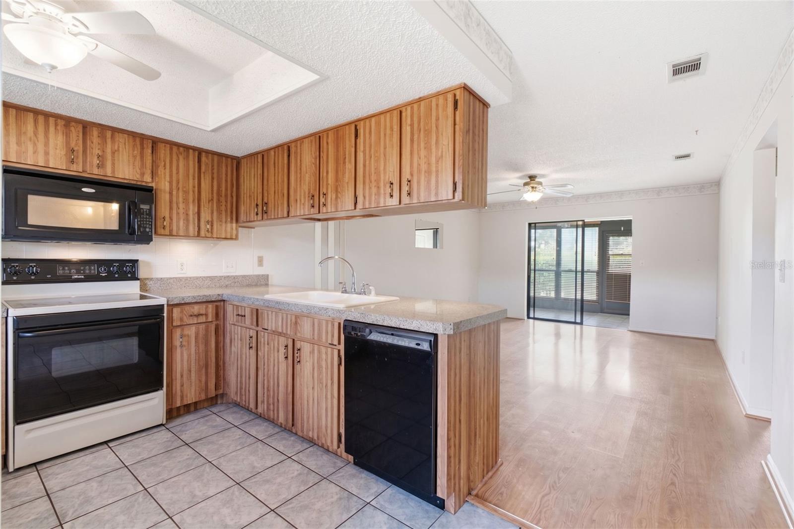 38243 IRONWOOD PL — photo 6