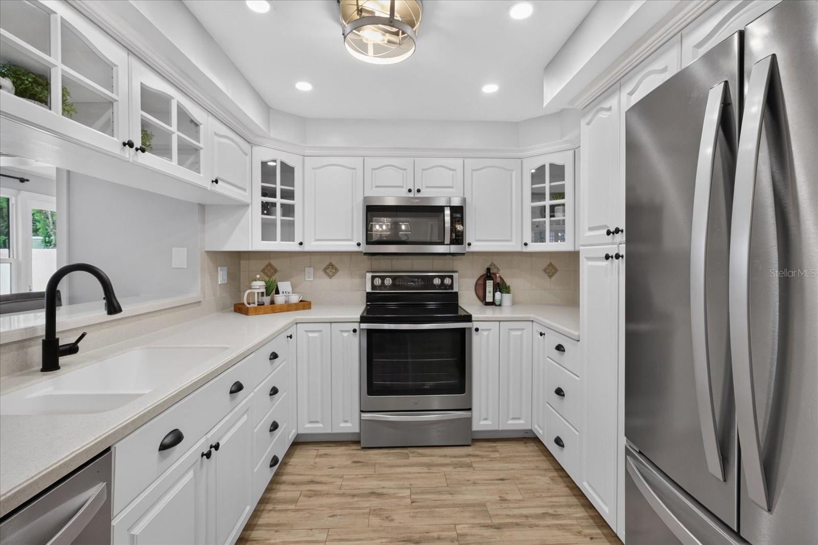 3350 HUNT CLUB DR — photo 10