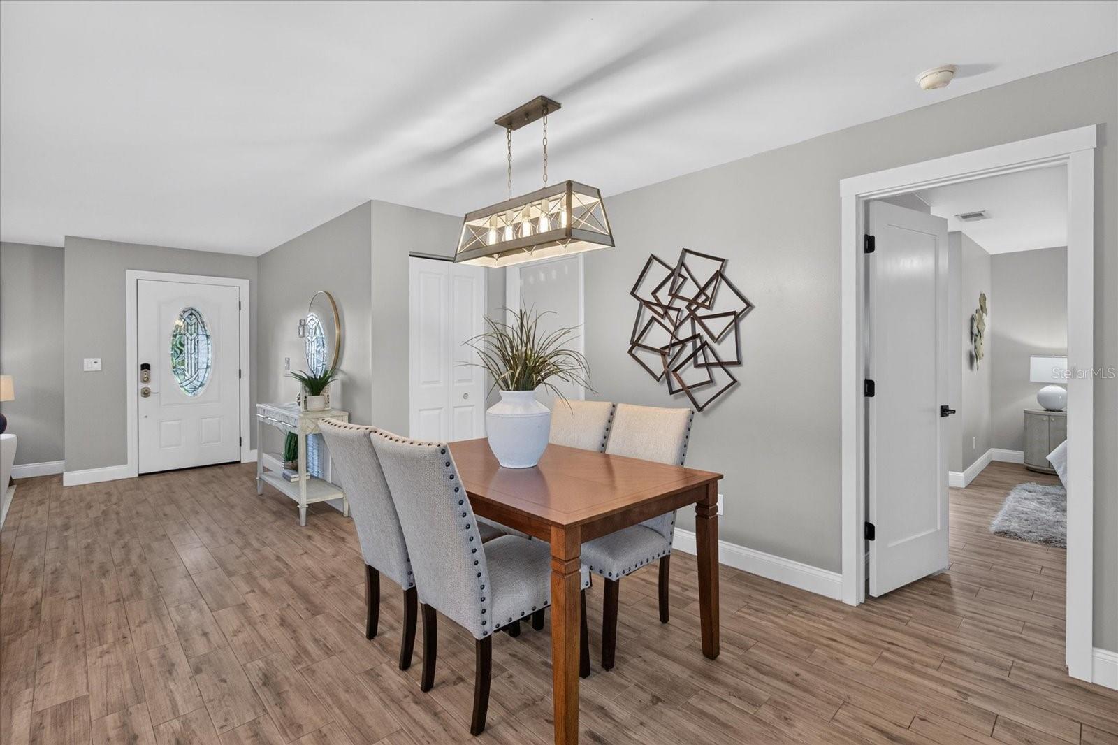 3350 HUNT CLUB DR — photo 7