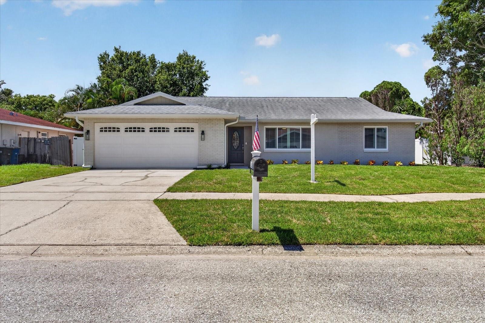 3350 HUNT CLUB DR — photo 2
