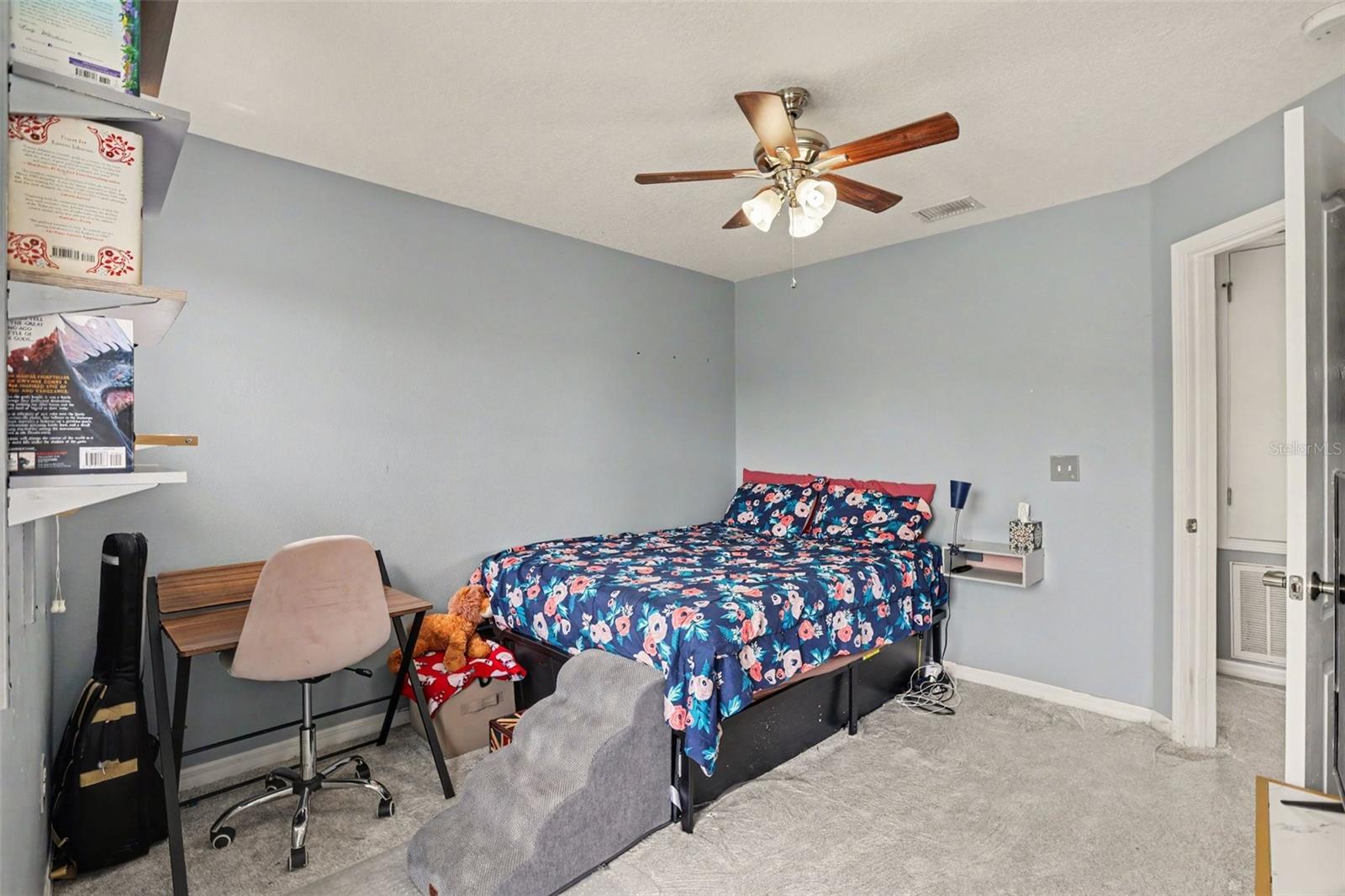 4956 REFLECTING POND CIR — photo 22