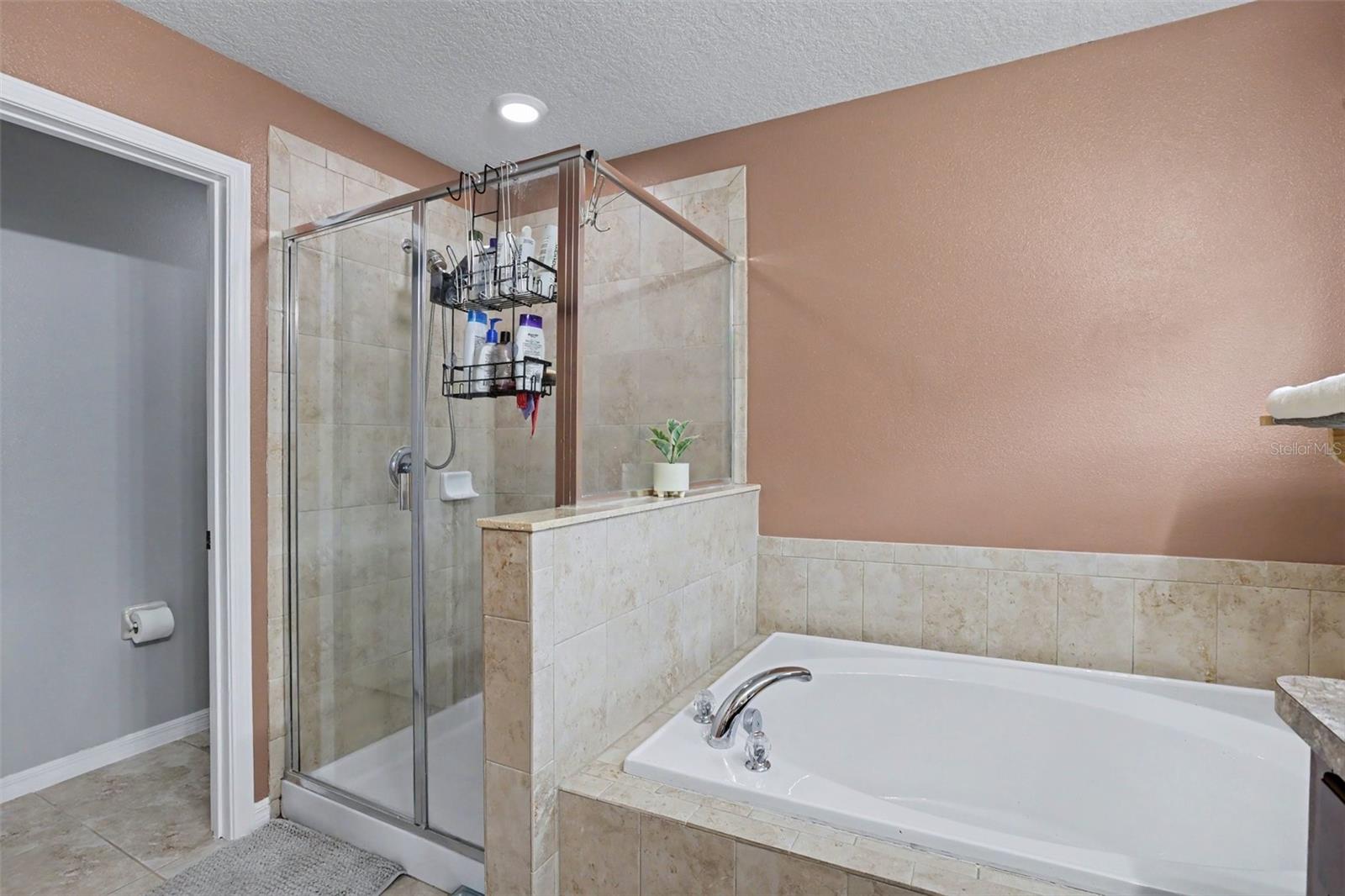 4956 REFLECTING POND CIR — photo 18