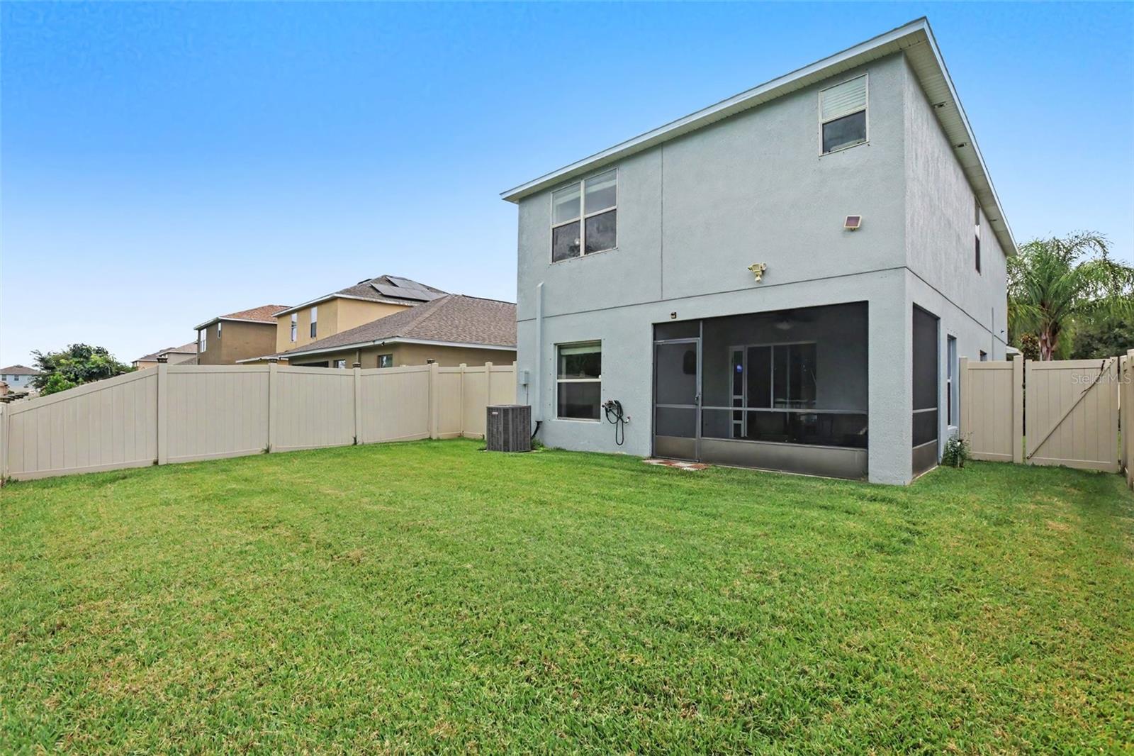 4956 REFLECTING POND CIR — photo 30