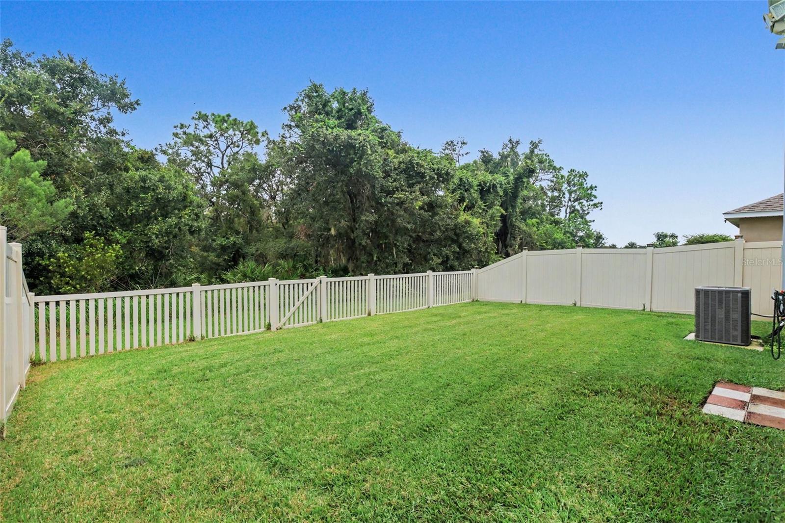 4956 REFLECTING POND CIR — photo 29