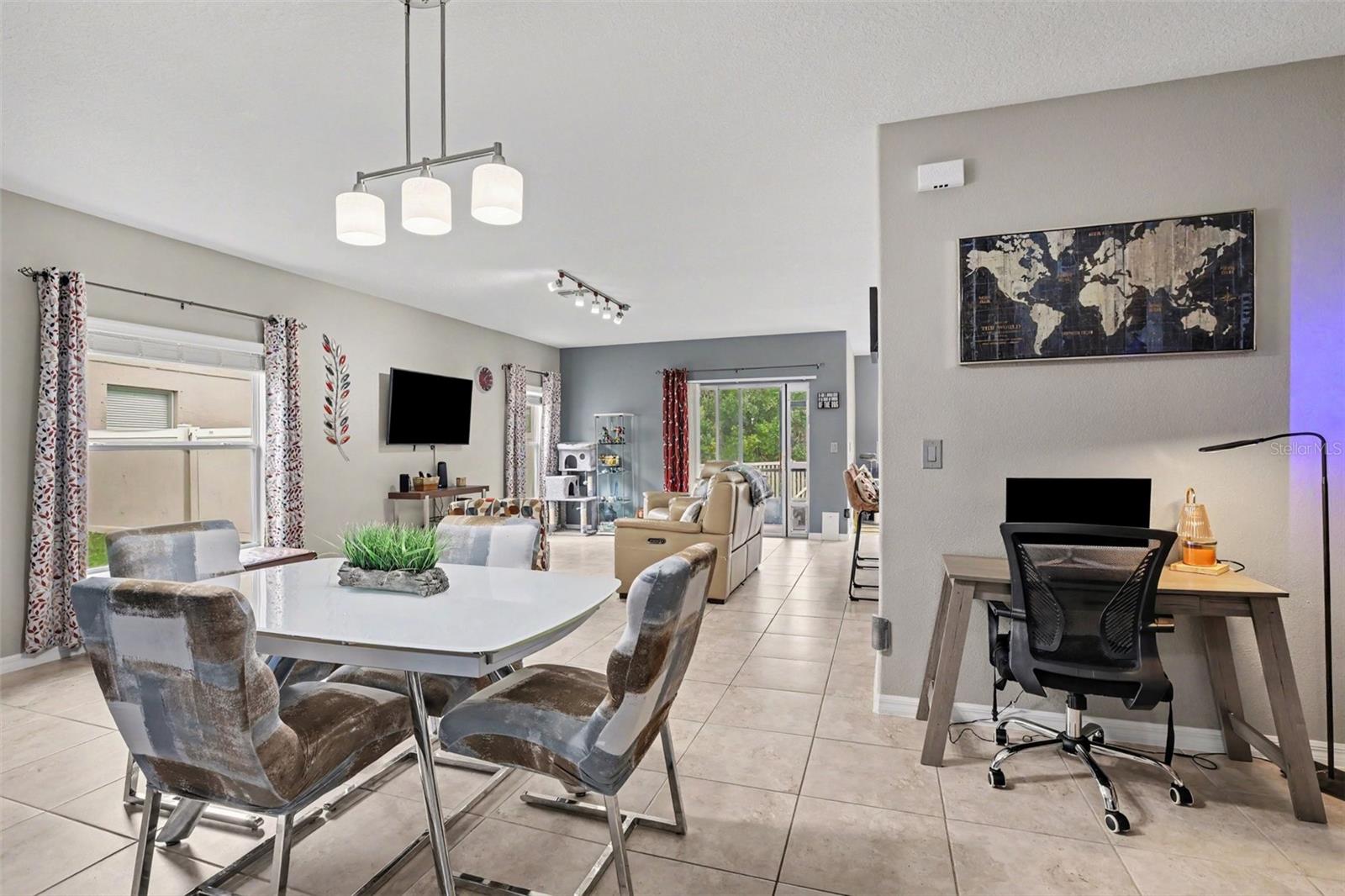 4956 REFLECTING POND CIR — photo 9
