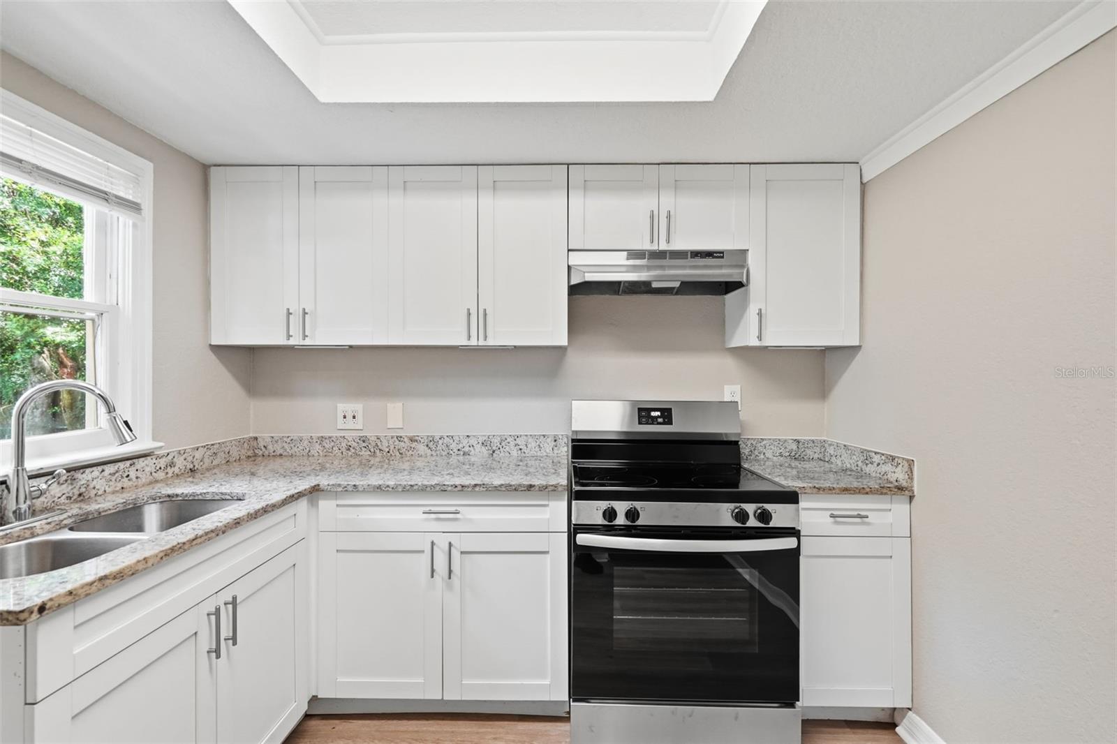 1412 E ANNIE ST — photo 13