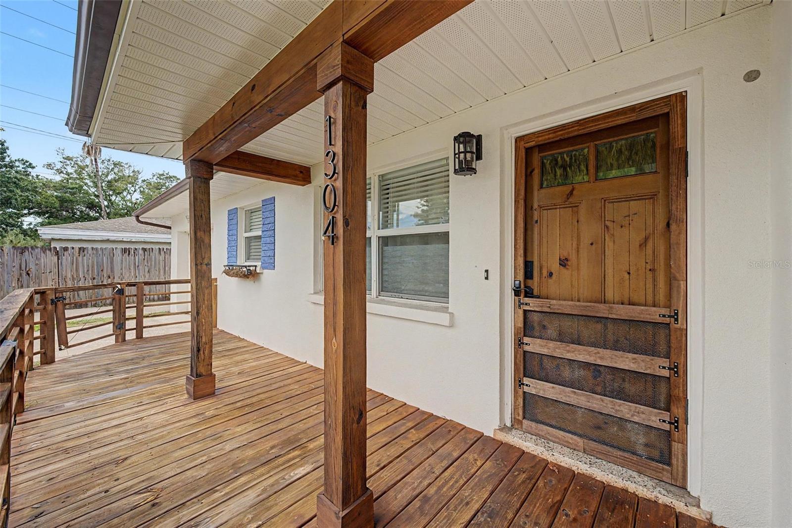 1304 PARKWOOD ST — photo 24