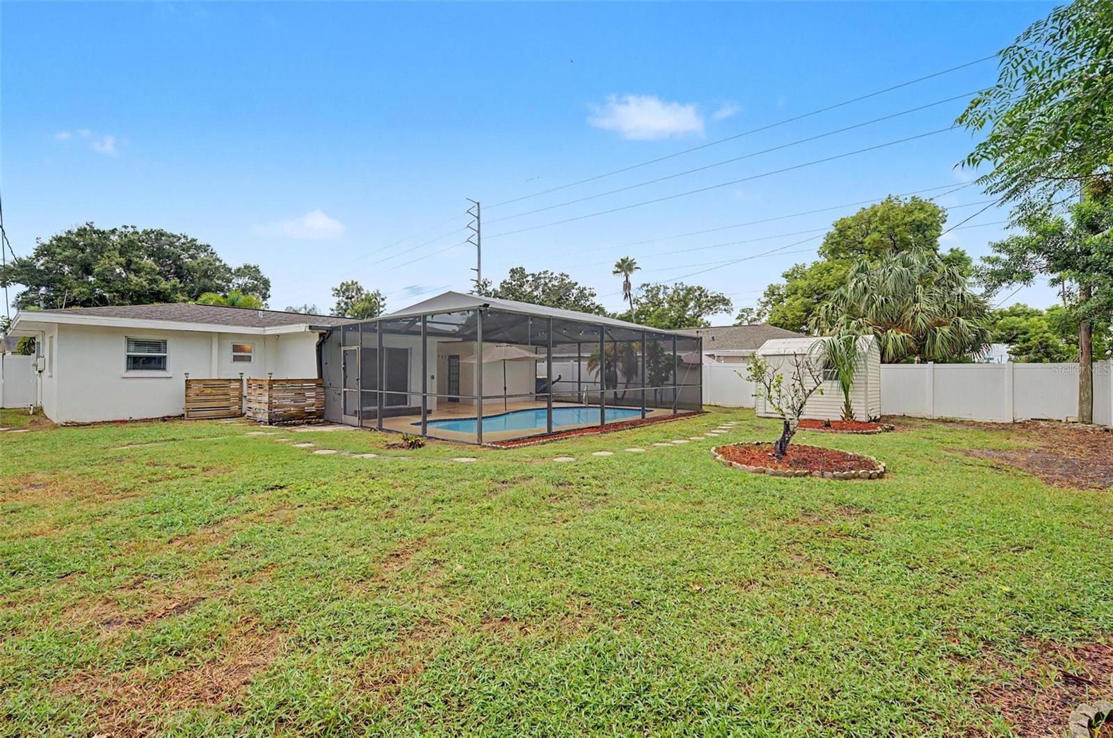 1304 PARKWOOD ST — photo 30