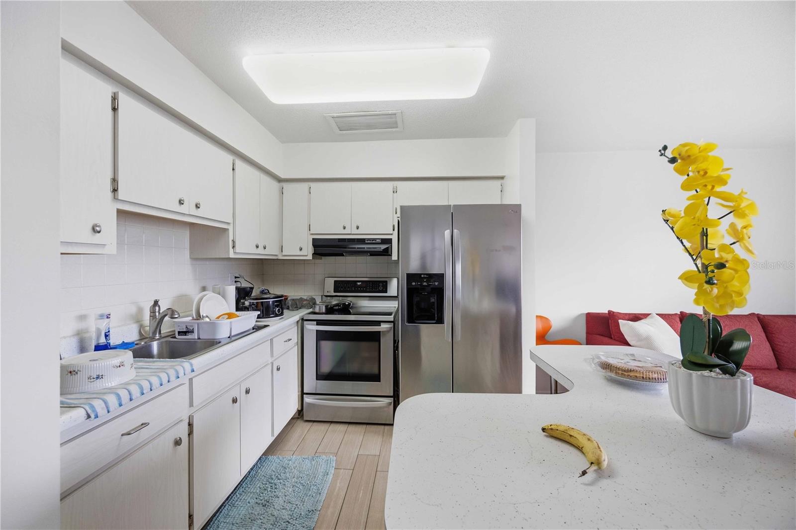 525 MANATEE CT #10 — photo 7