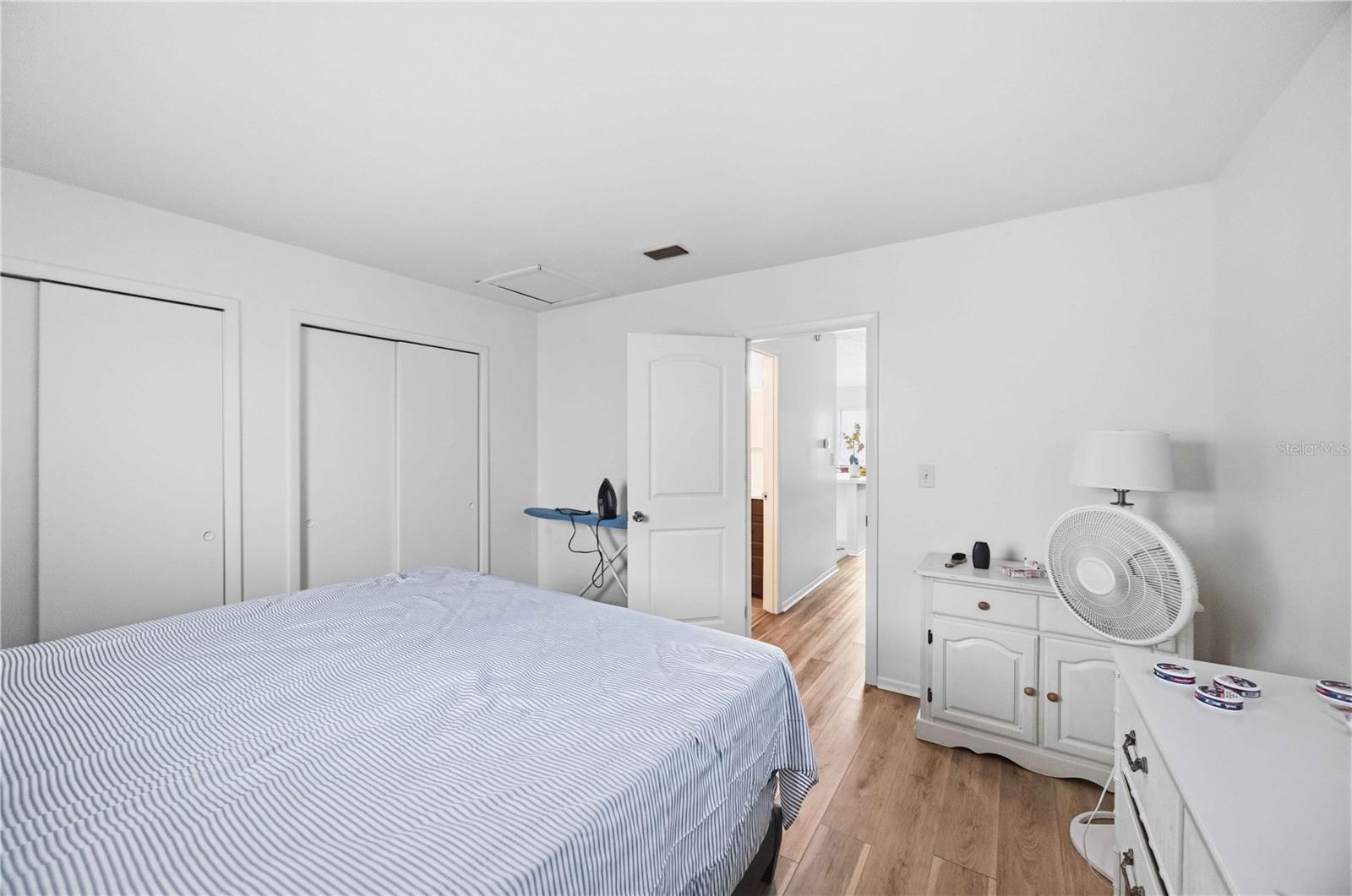 525 MANATEE CT #10 — photo 15