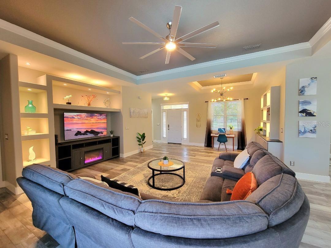 5010 S SAN MATEO DR — photo 3