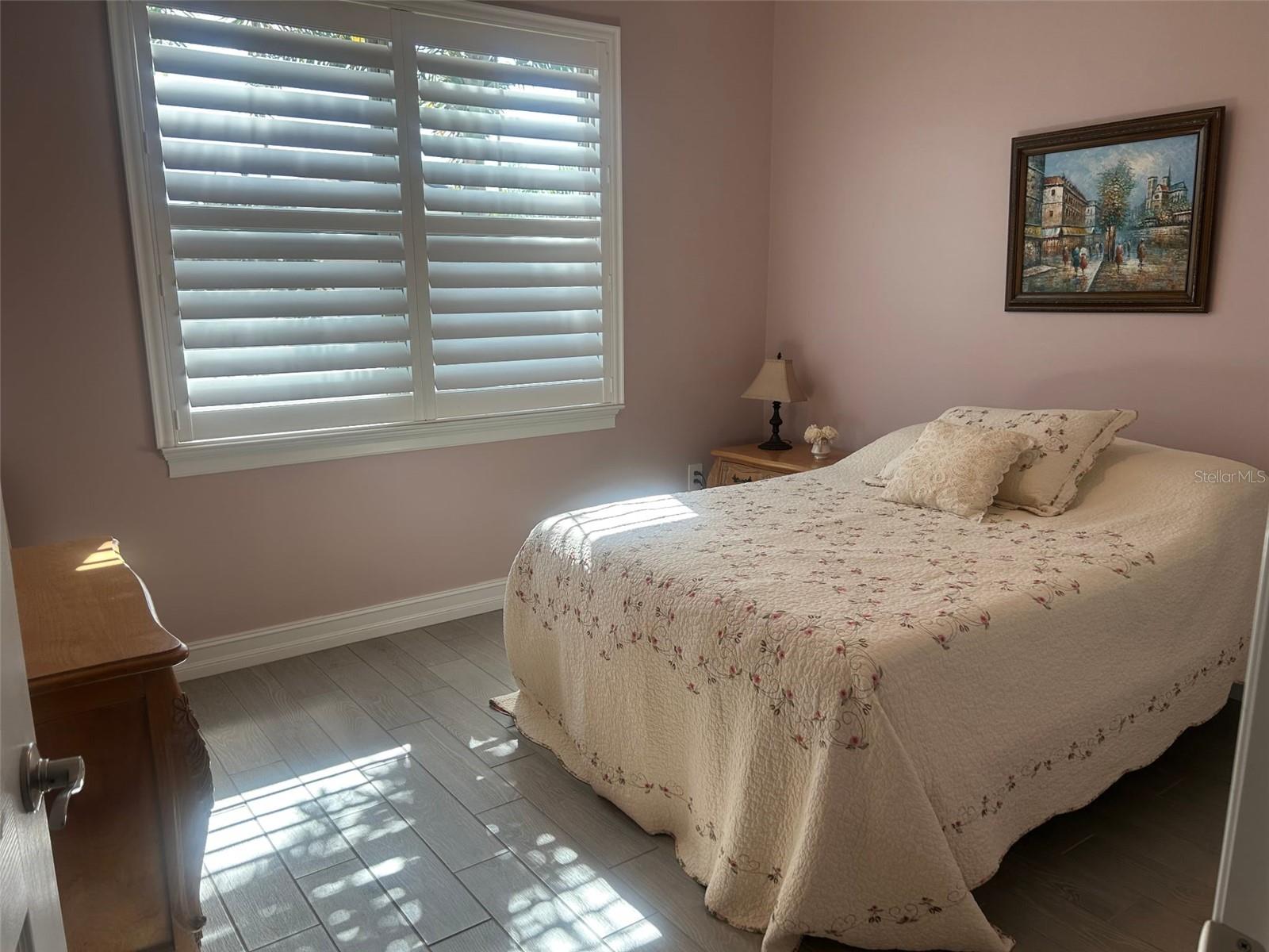 254 VINADIO BLVD — photo 20