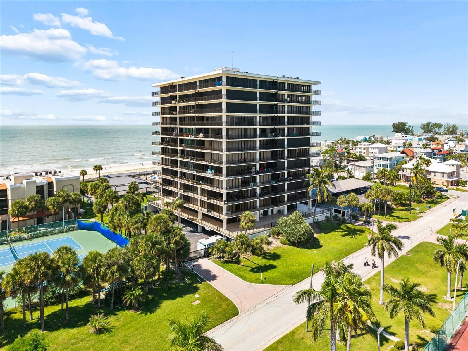 7600 BAYSHORE DR #205 — photo 3