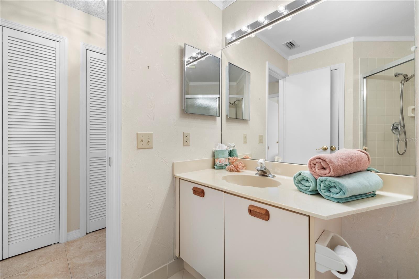 6100 BAHIA DEL MAR CIR #206 — photo 35