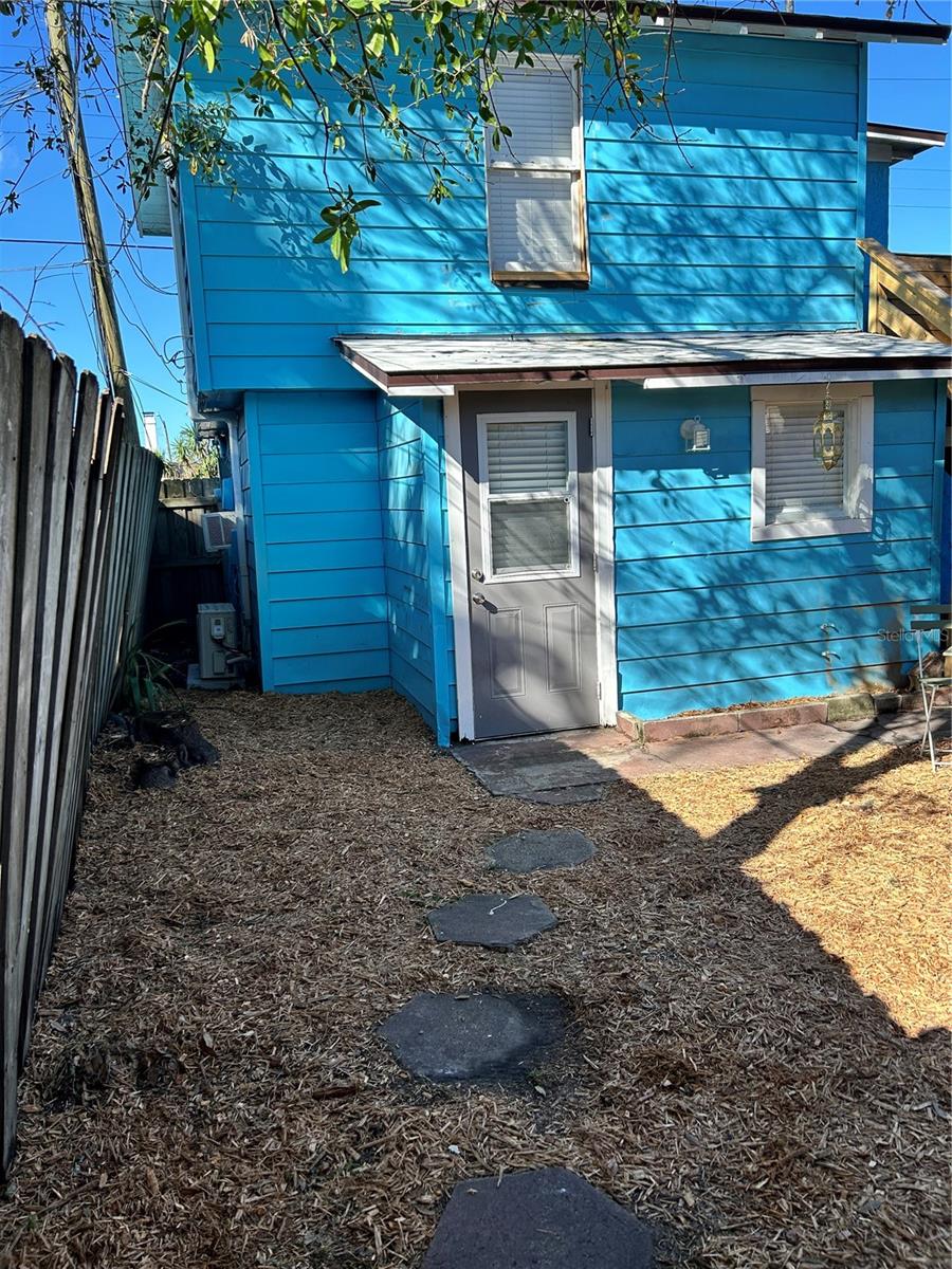 2443 4TH AVE N — photo 19