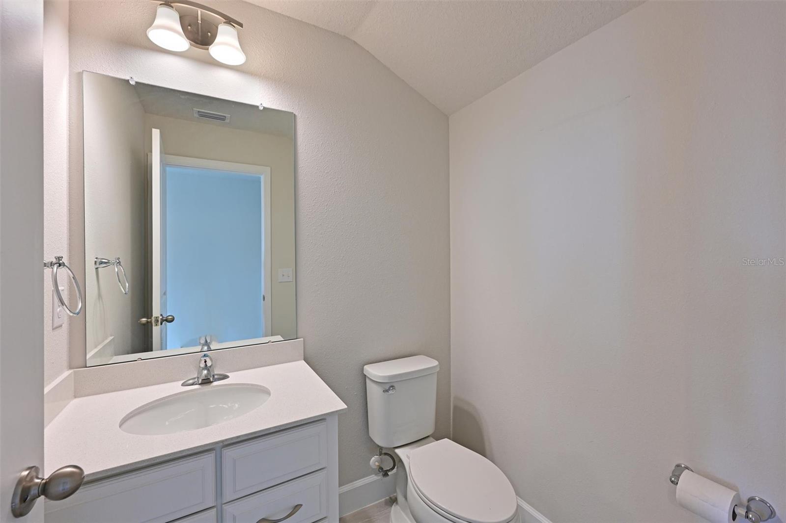 11526 64TH ST E — photo 24