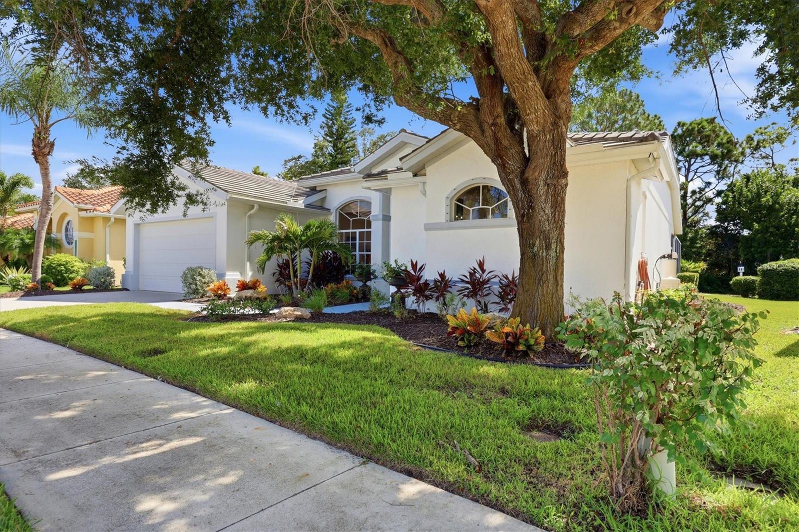 8857 HAVENRIDGE DR — photo 4