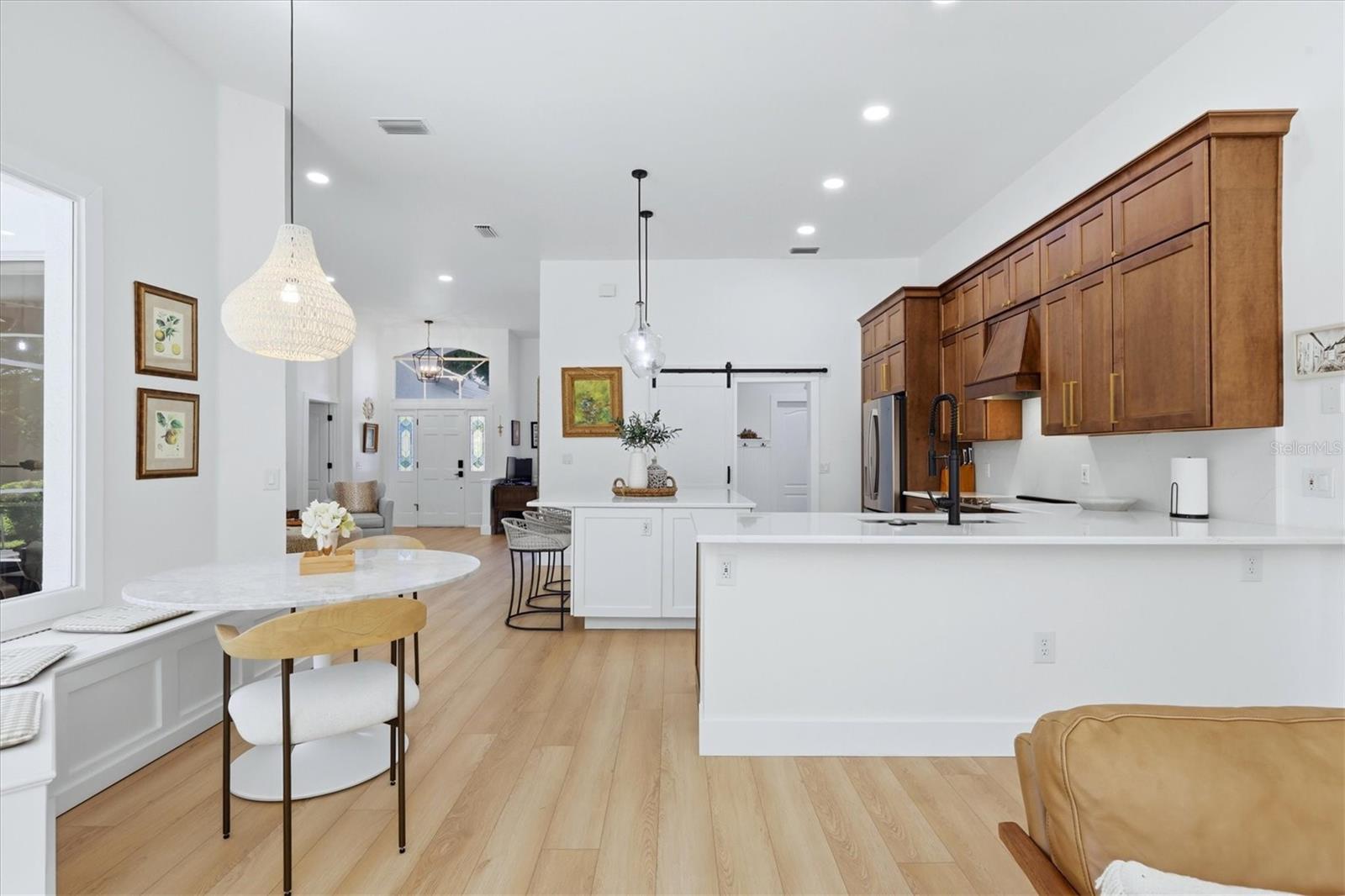 8857 HAVENRIDGE DR — photo 9