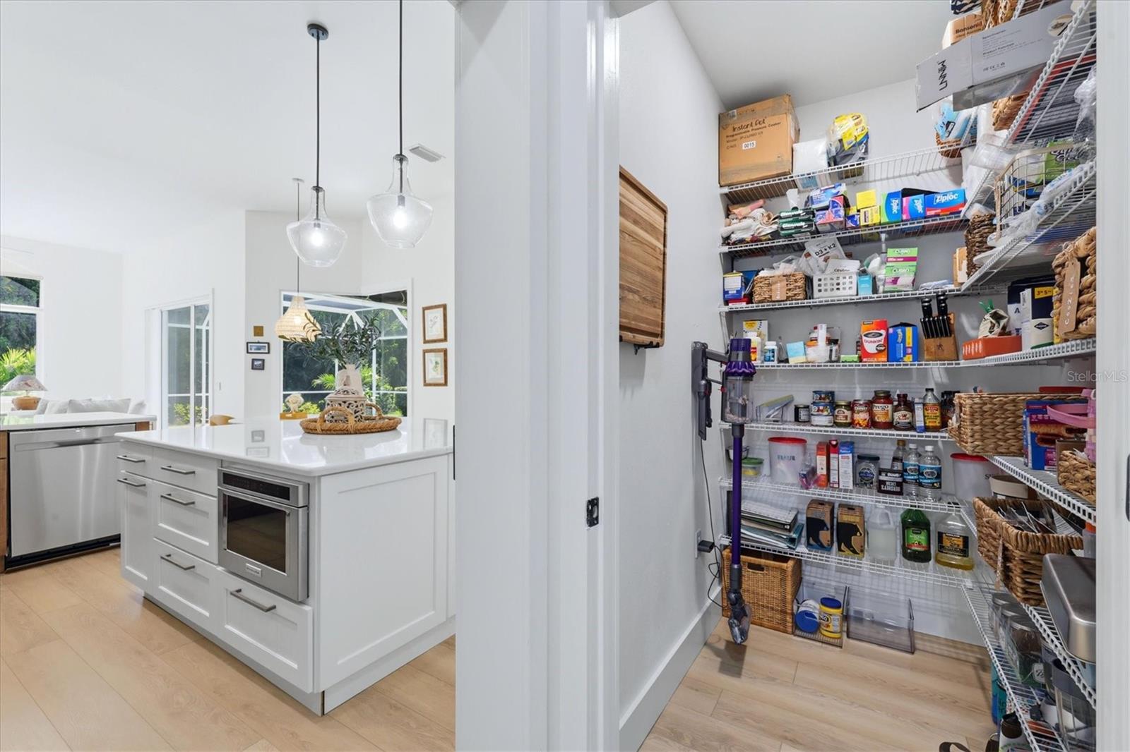 8857 HAVENRIDGE DR — photo 12