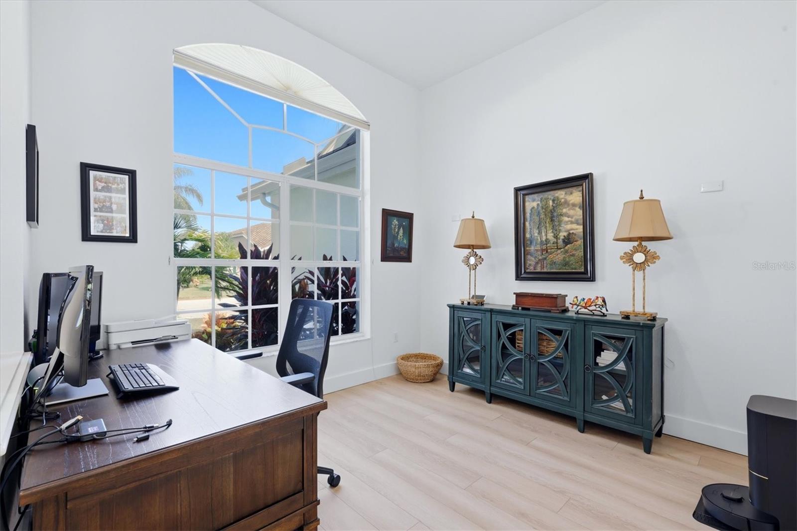 8857 HAVENRIDGE DR — photo 16