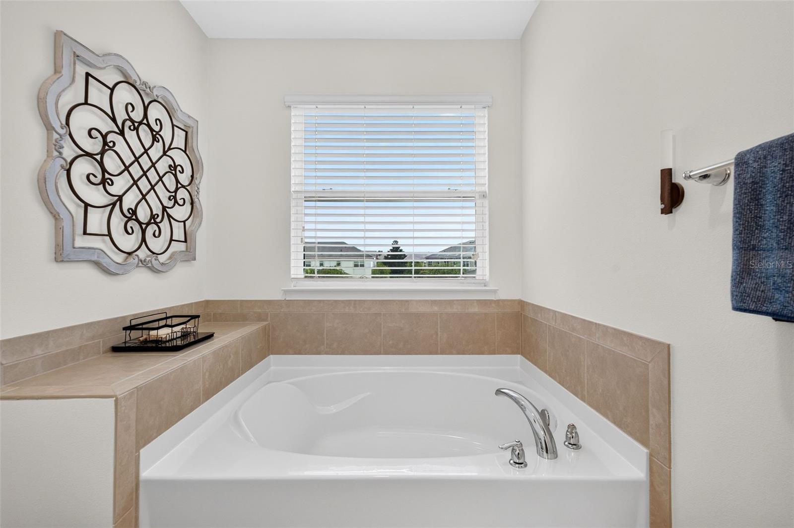 12268 TRAILHEAD DR — photo 26