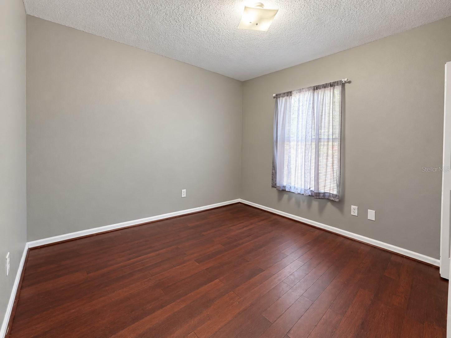9620 N CONNECHUSETT RD — photo 11
